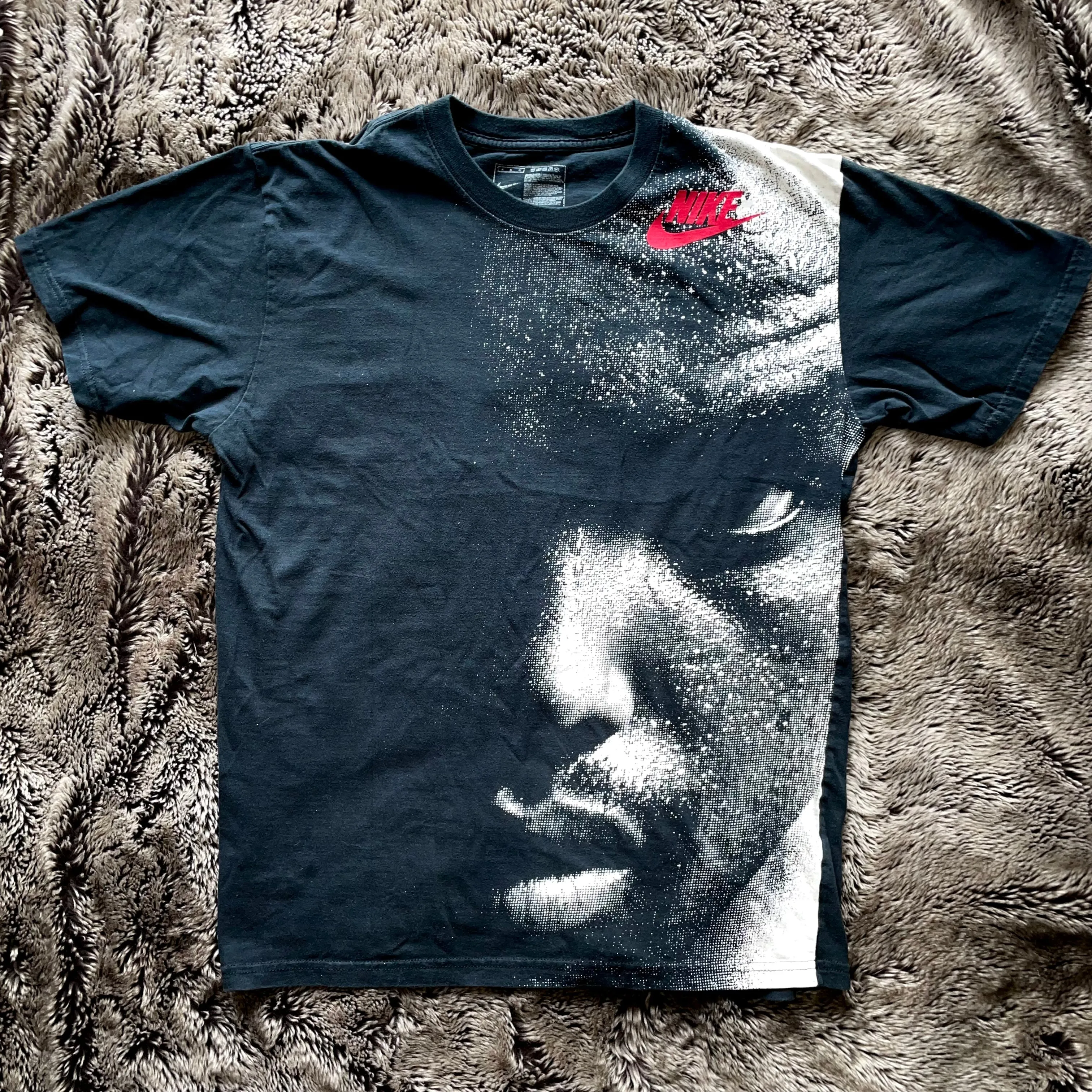 1990s Nike x Charles Barkley I Am Not A Role Model Tee (Black & Red)