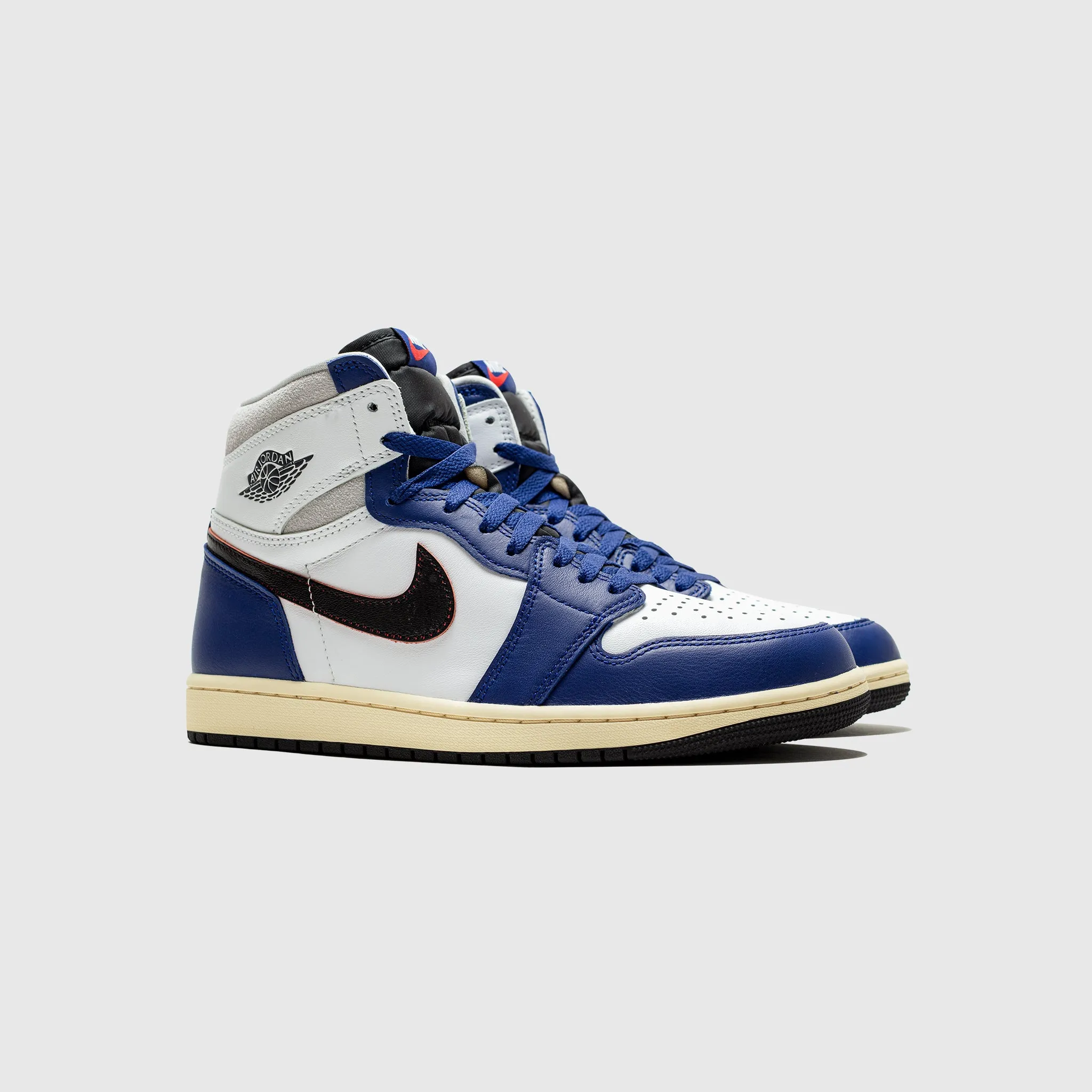AIR JORDAN 1 RETRO HIGH OG DEEP ROYAL BLUE