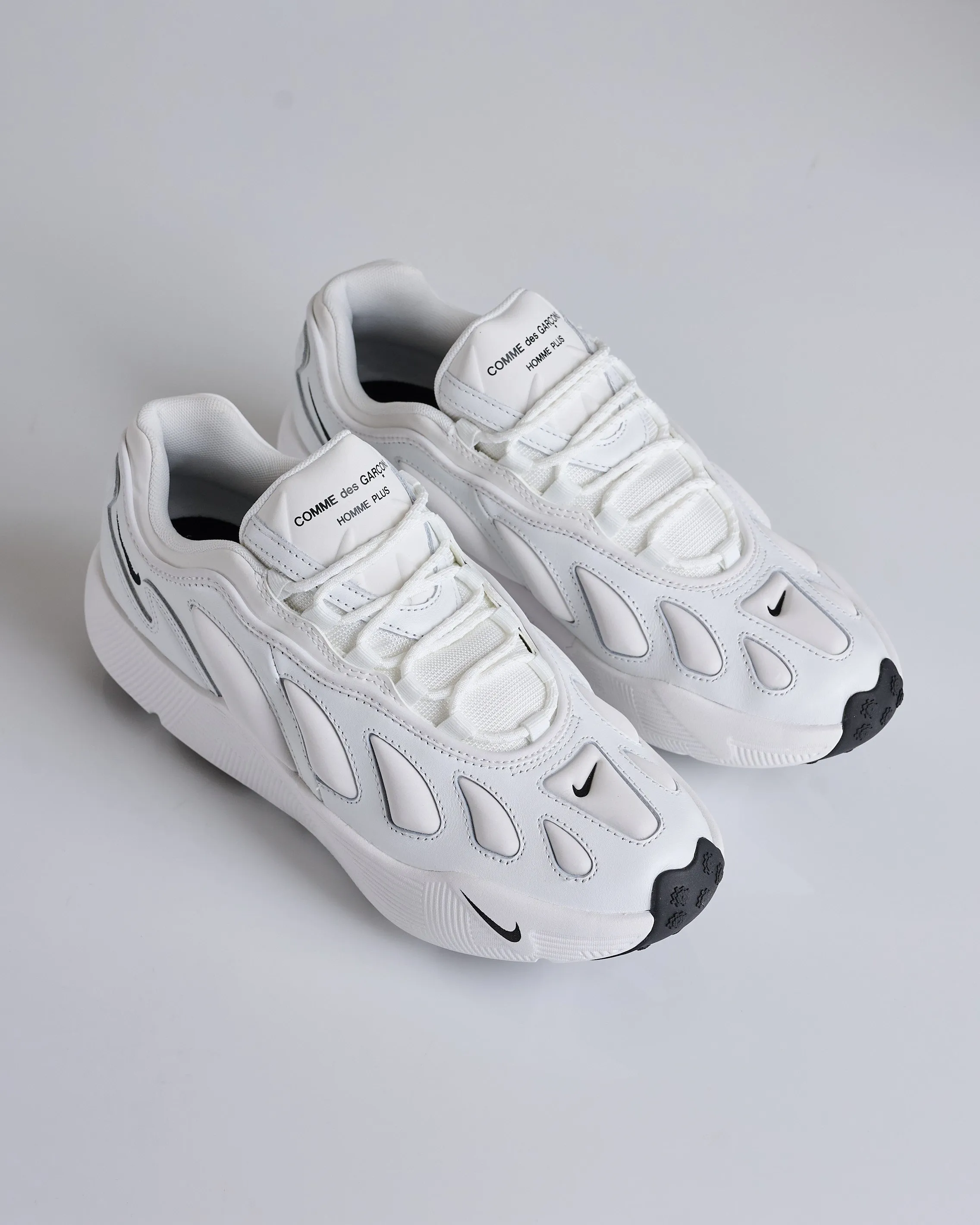 COMME des GARONS HOMME Plus x Nike Sense 96 SP White/White