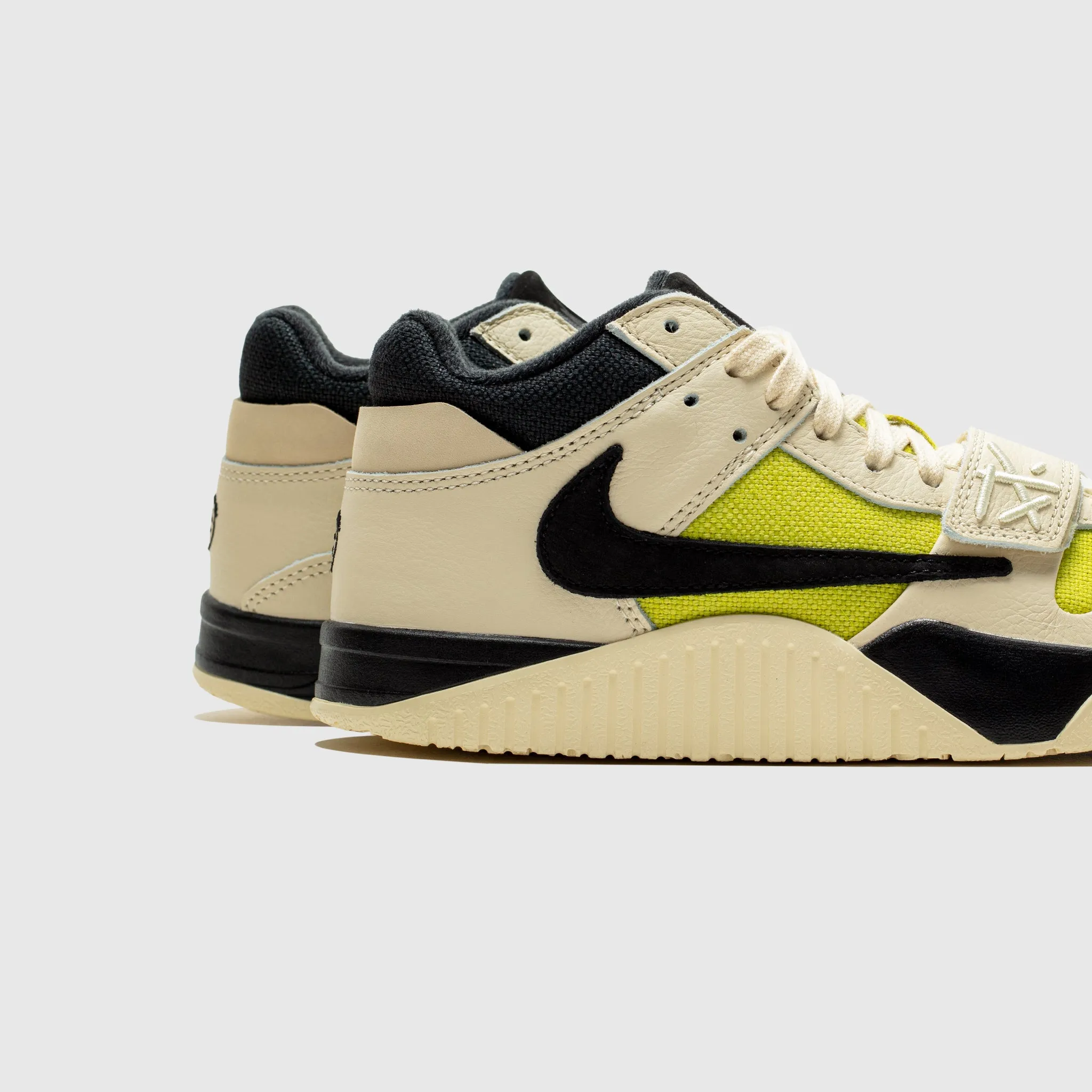 JUMPMAN JACK TRAINER BRIGHT CACTUS
