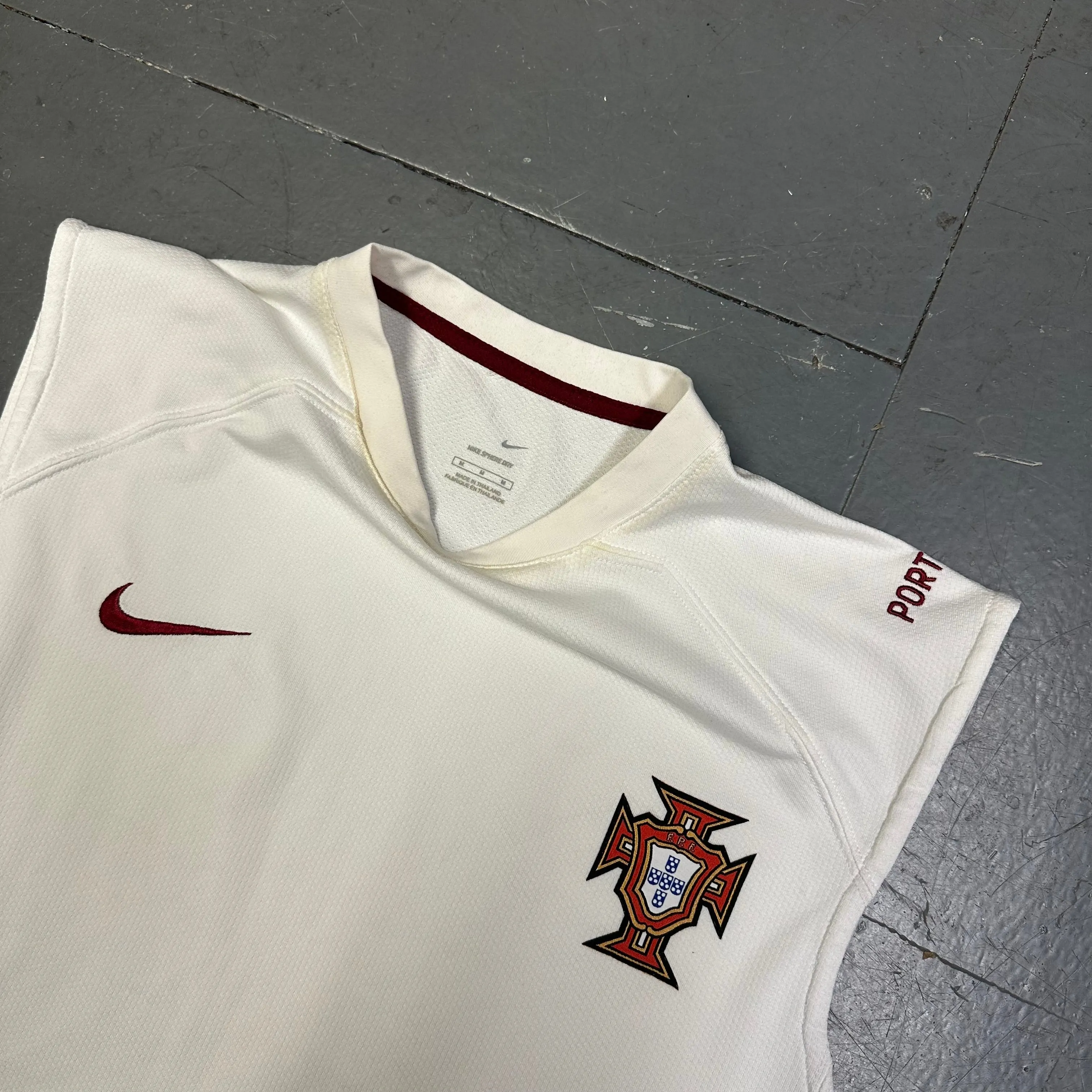 Nike 2008 Portugal Vest In White ( M )