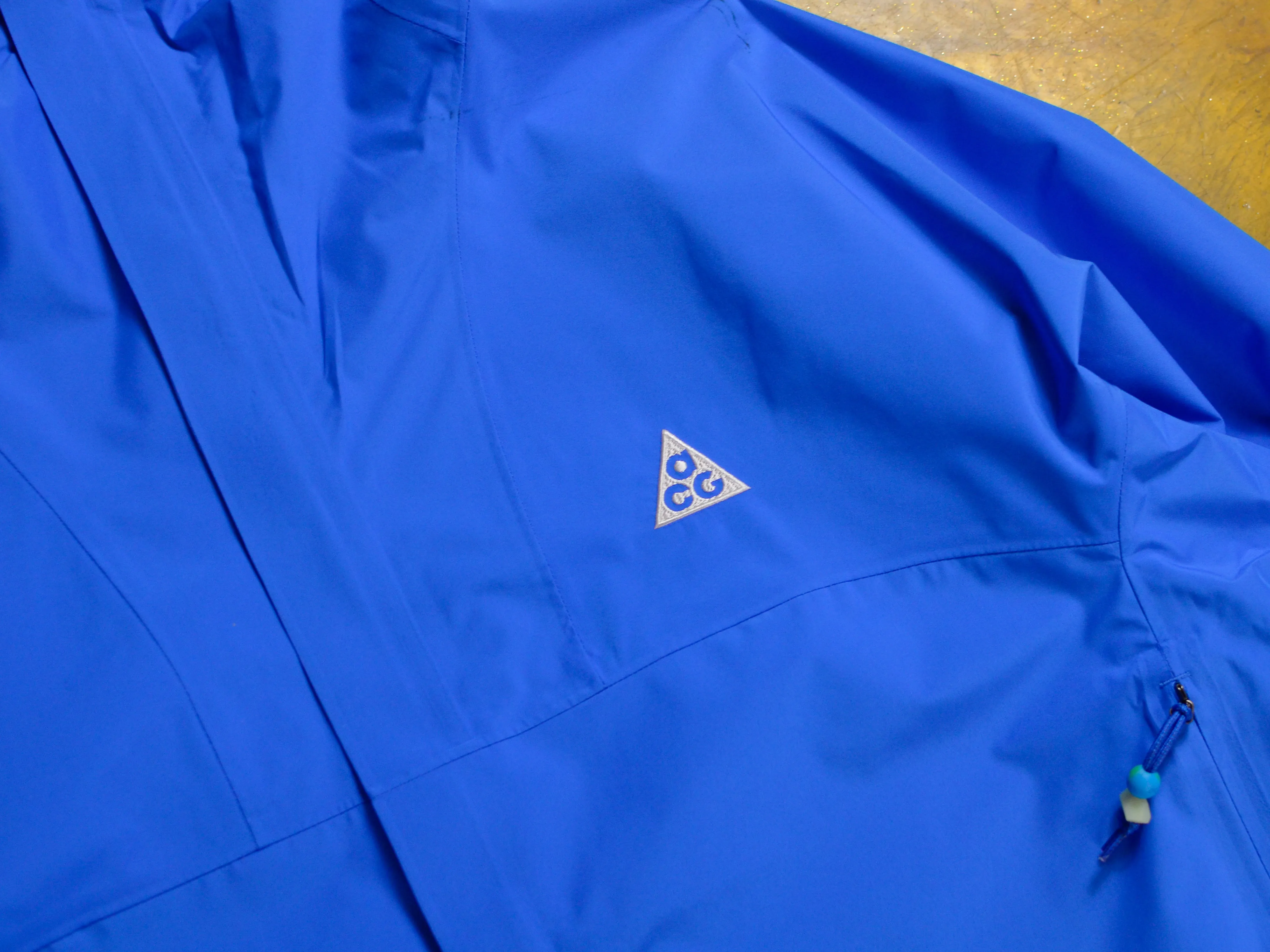 Nike ACG Storm-Fit Cascade Rains Jacket - Lt Photo Blue / Summit White