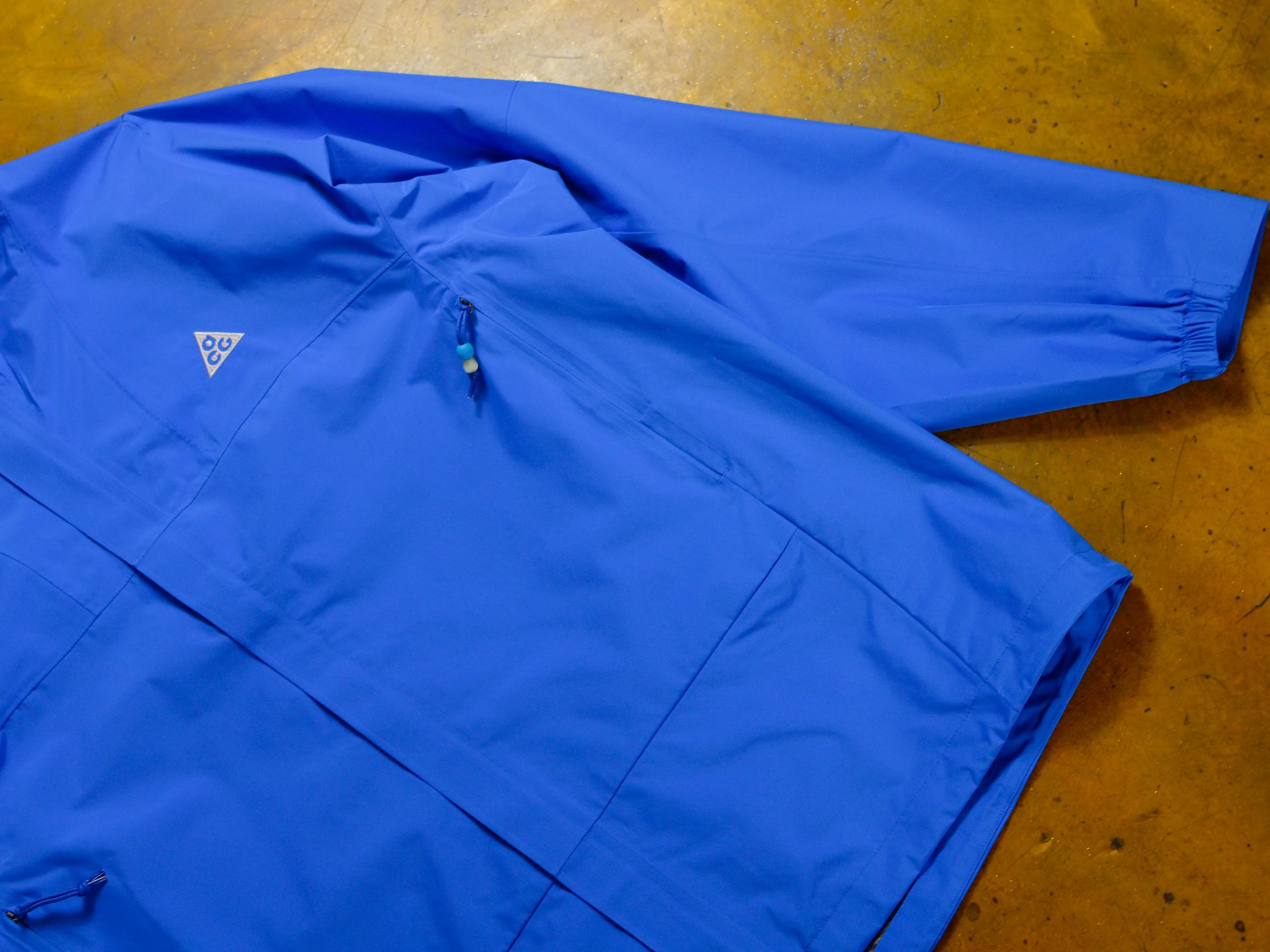 Nike ACG Storm-Fit Cascade Rains Jacket - Lt Photo Blue / Summit White