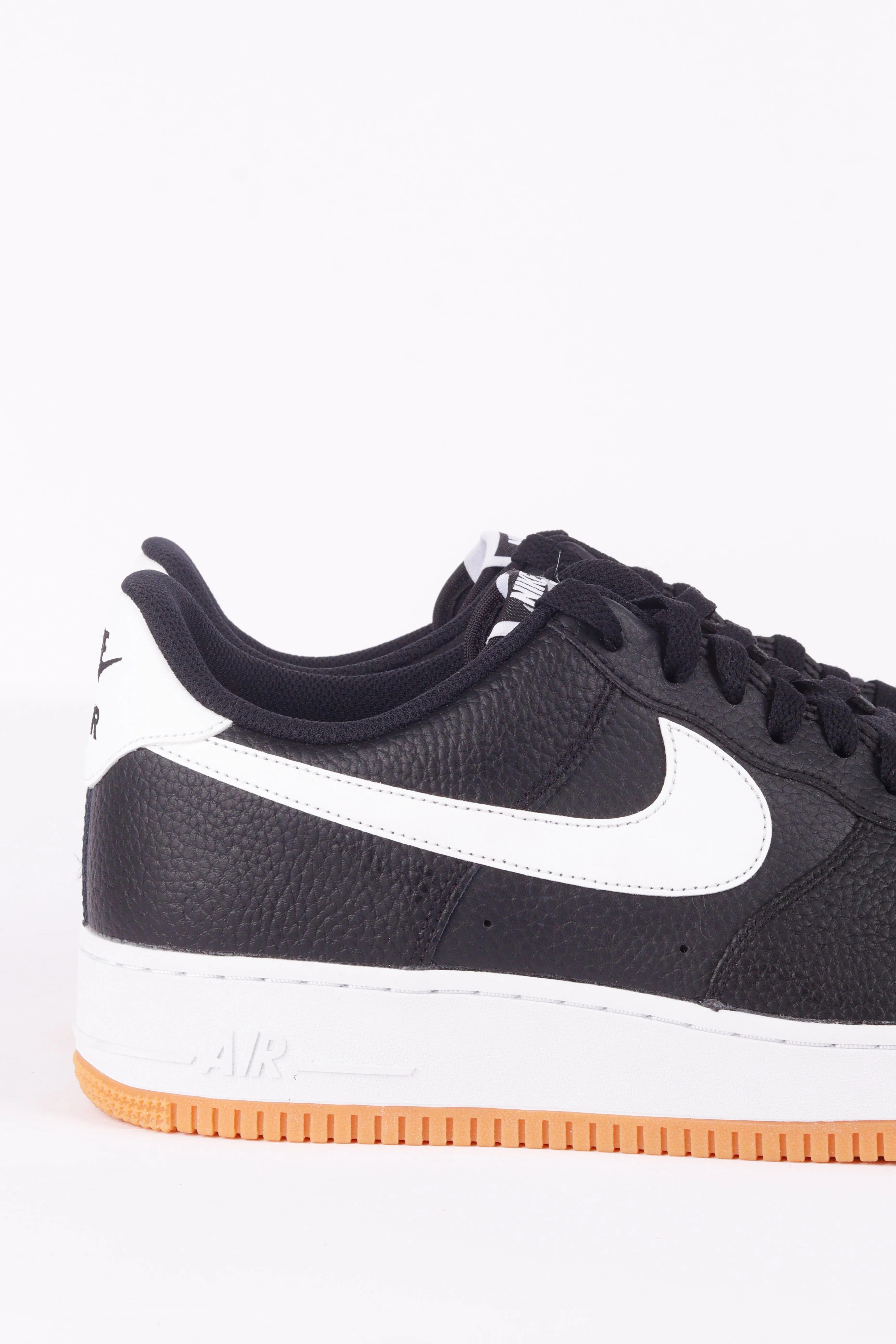 Nike Air Force 1 Low '07 'Black White Gum' (2019)