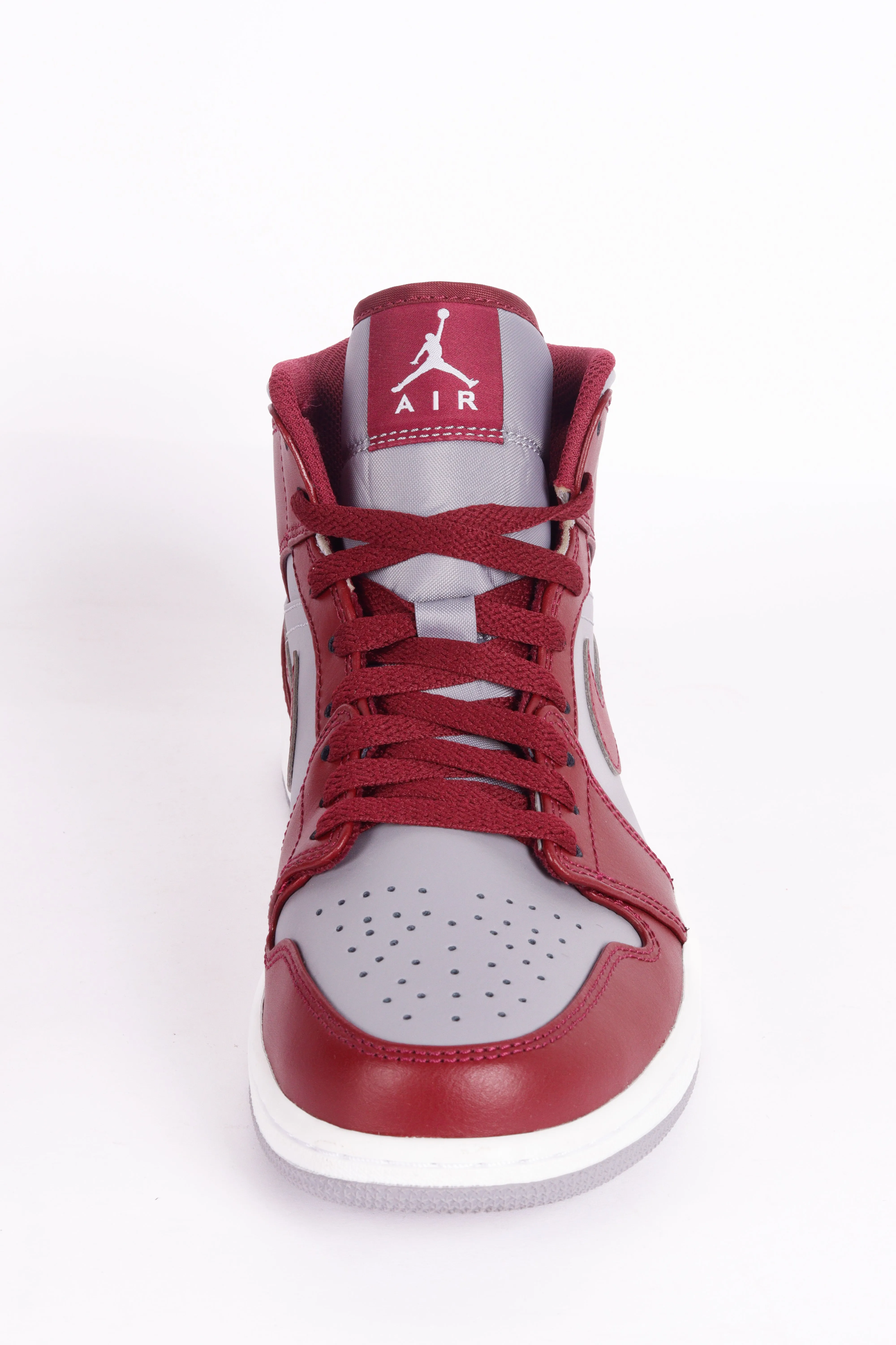 Nike Air Jordan 1 Mid 'Cherrywood Red' (2022)