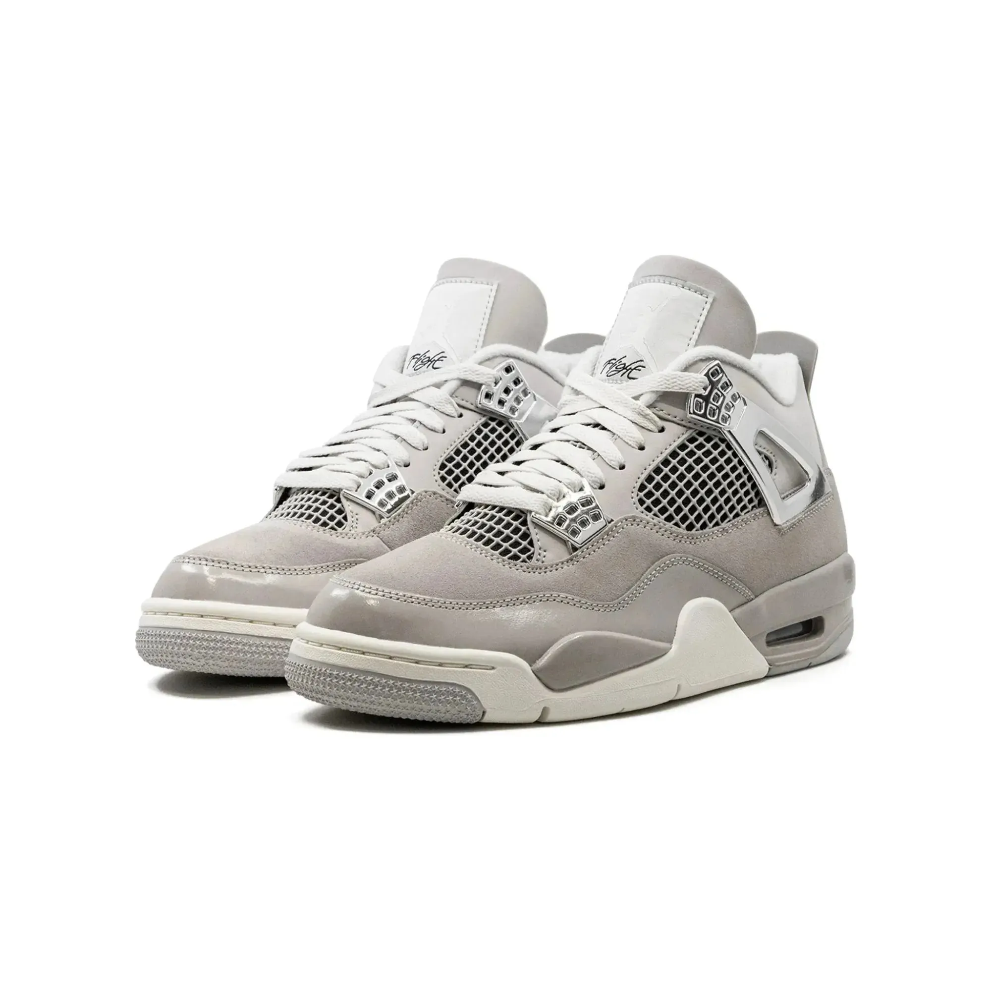 Nike Air Jordan 4 Retro Frozen Moments