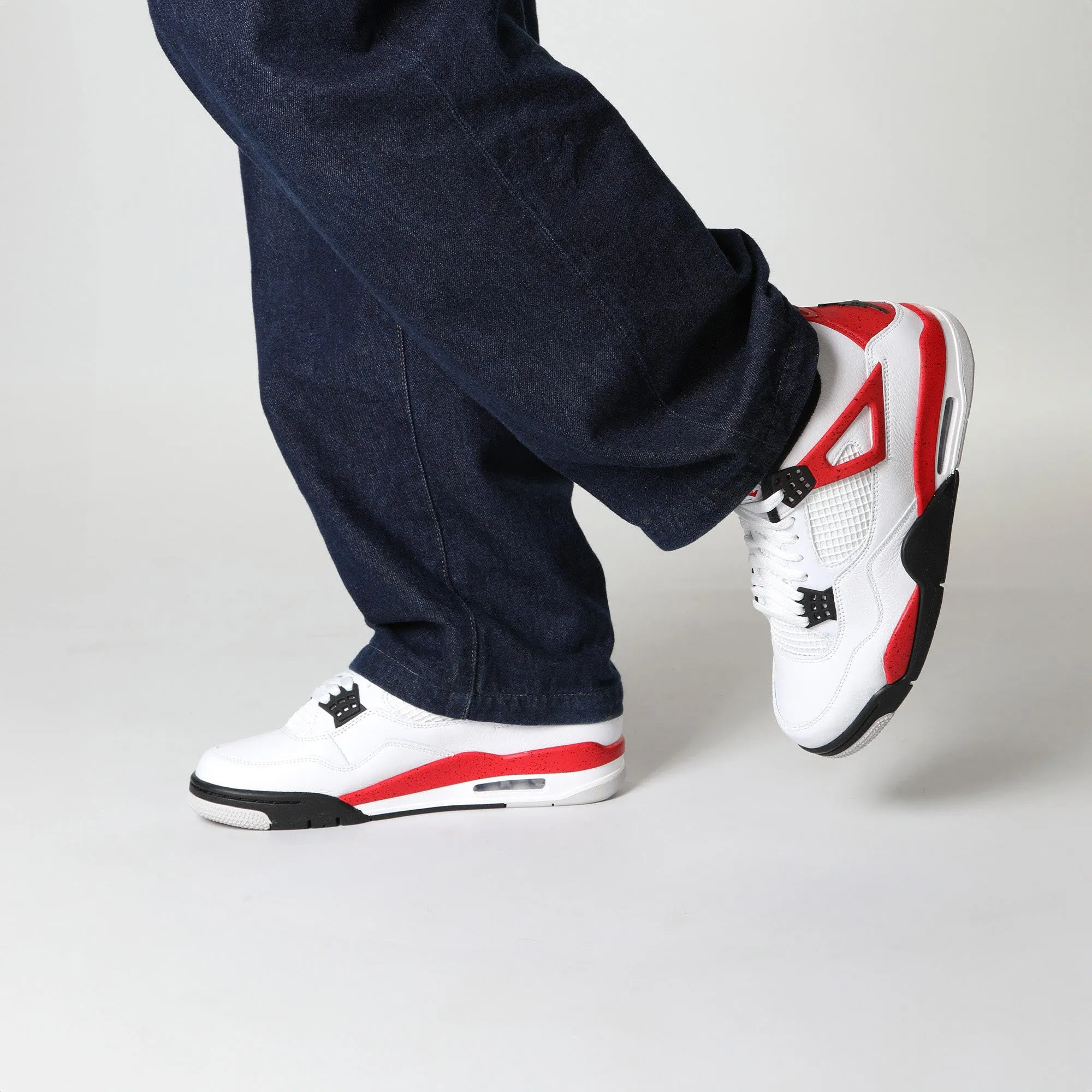 Nike Air Jordan 4 Retro Red Cement