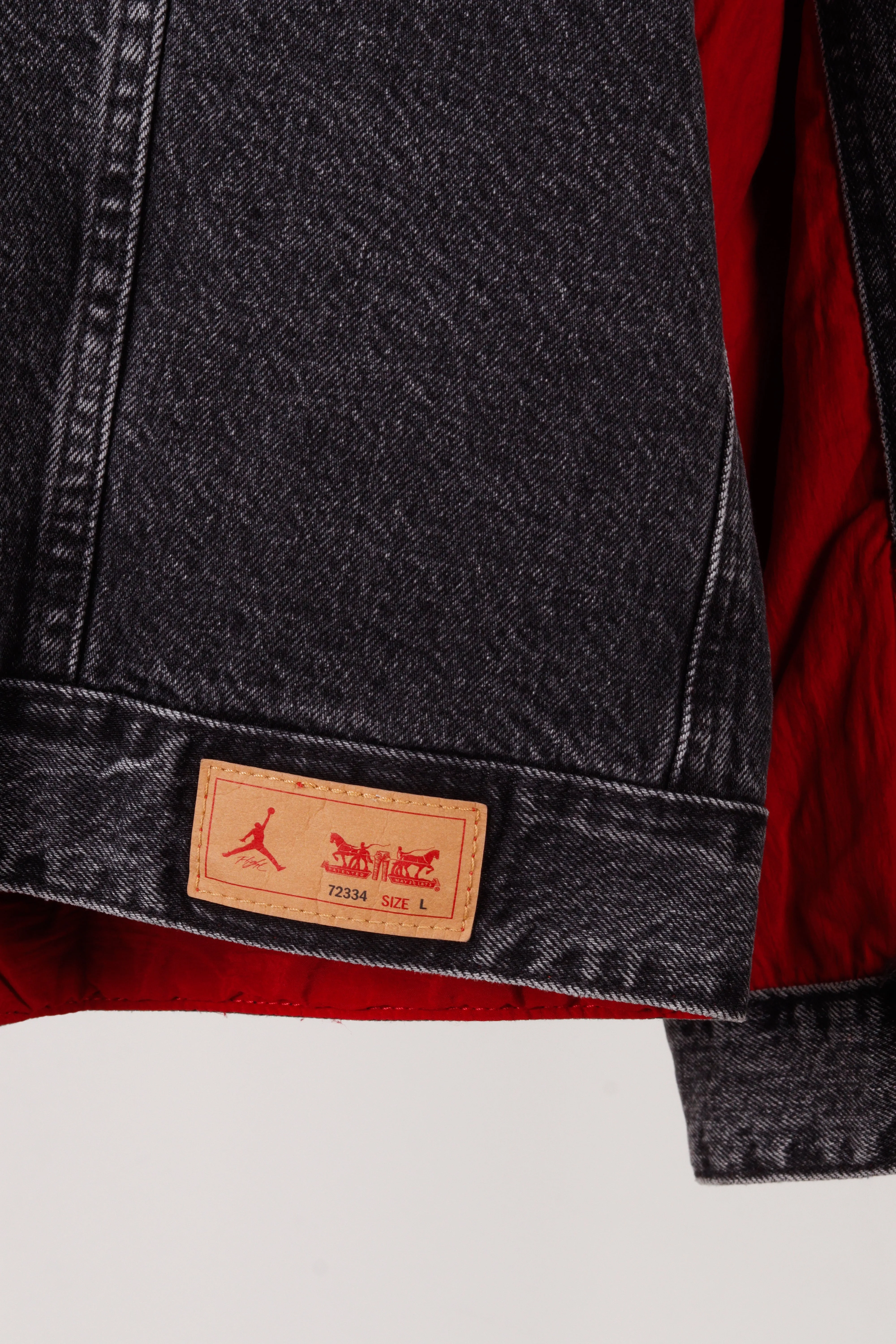 Nike Air Jordan x Levi's FW17 'Reversible Trucker' Denim Jacket Black (2017)