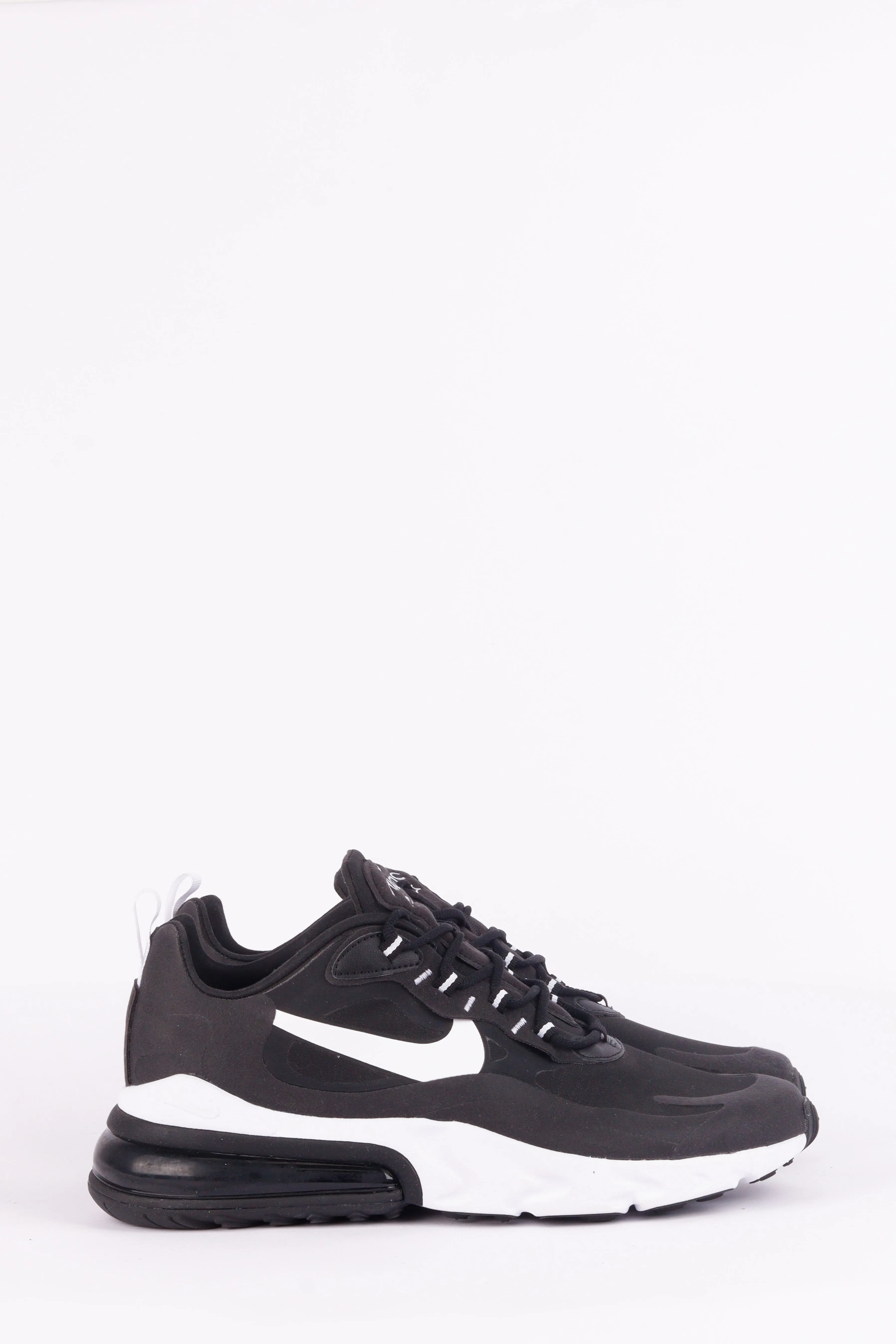 Nike Air Max 270 React Black/White (2019)