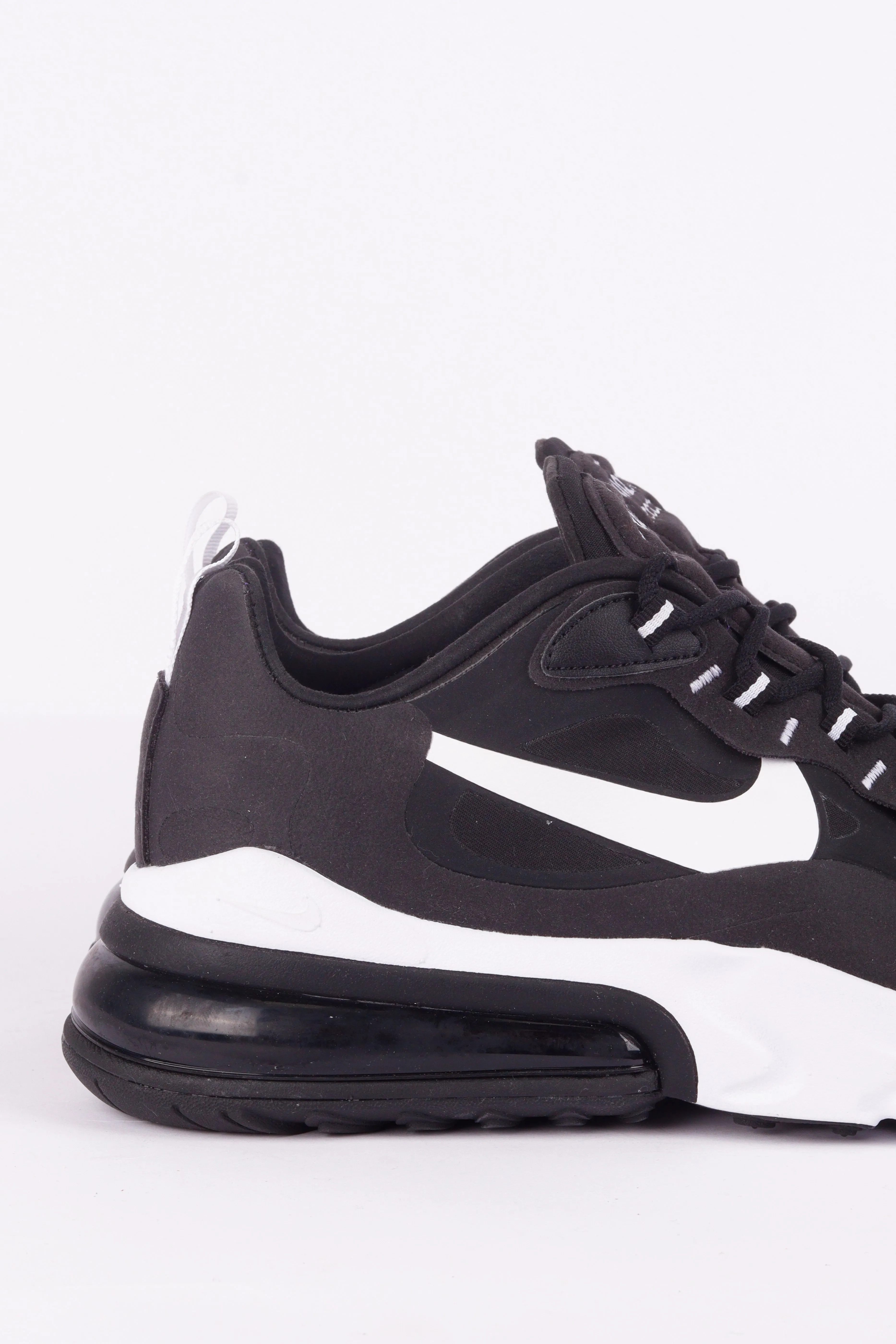 Nike Air Max 270 React Black/White (2019)