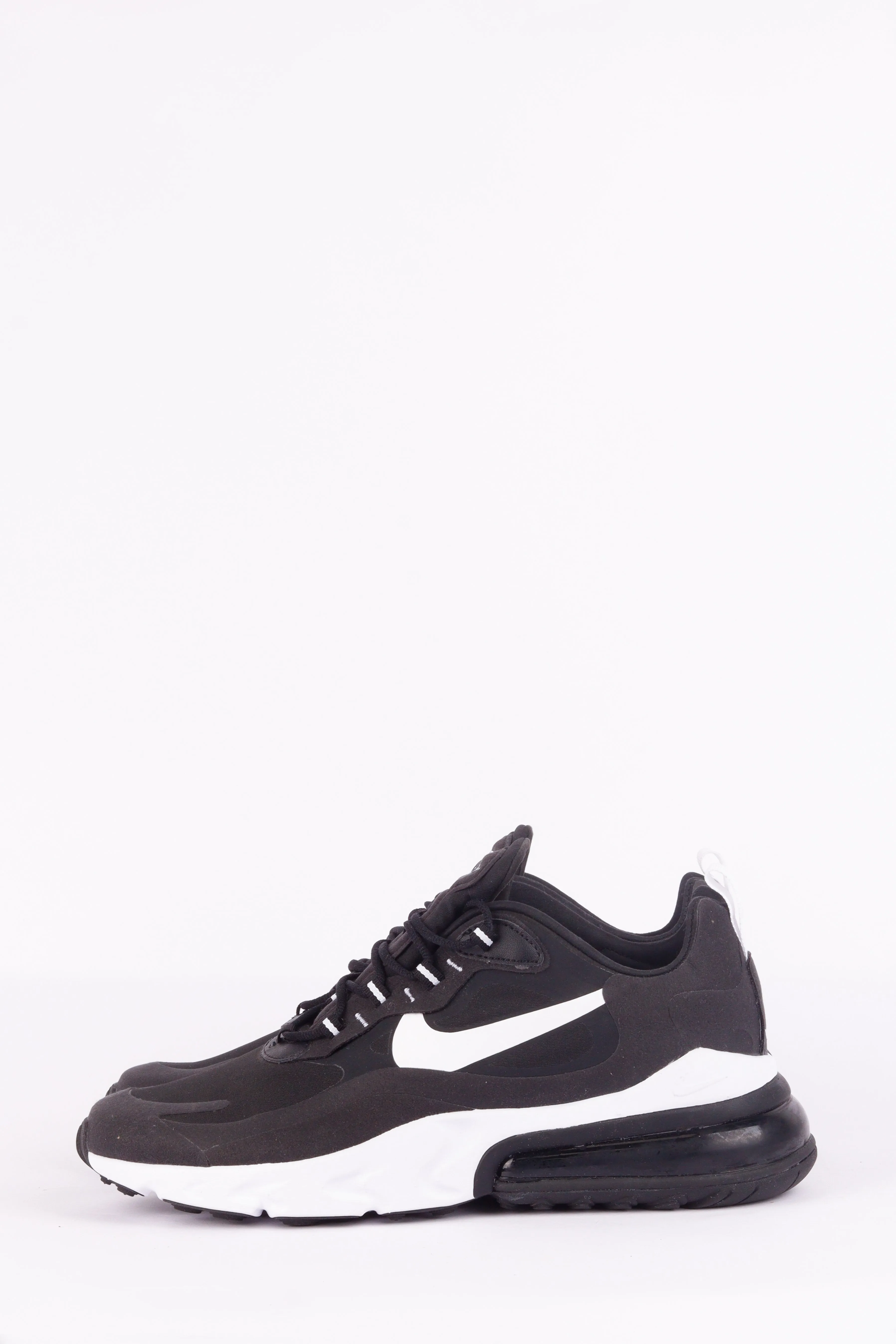 Nike Air Max 270 React Black/White (2019)