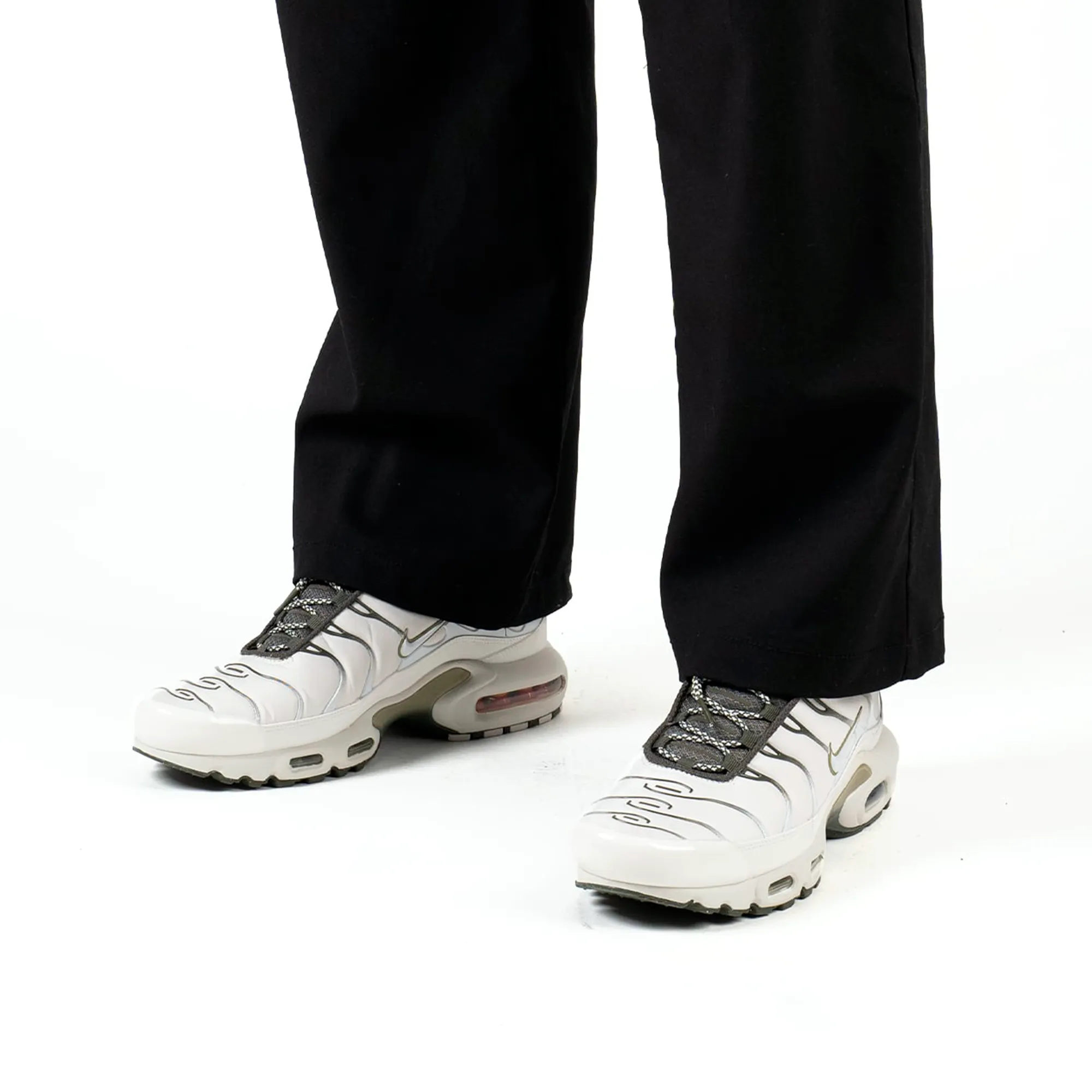Nike Air Max Plus Phantom Cargo Khaki