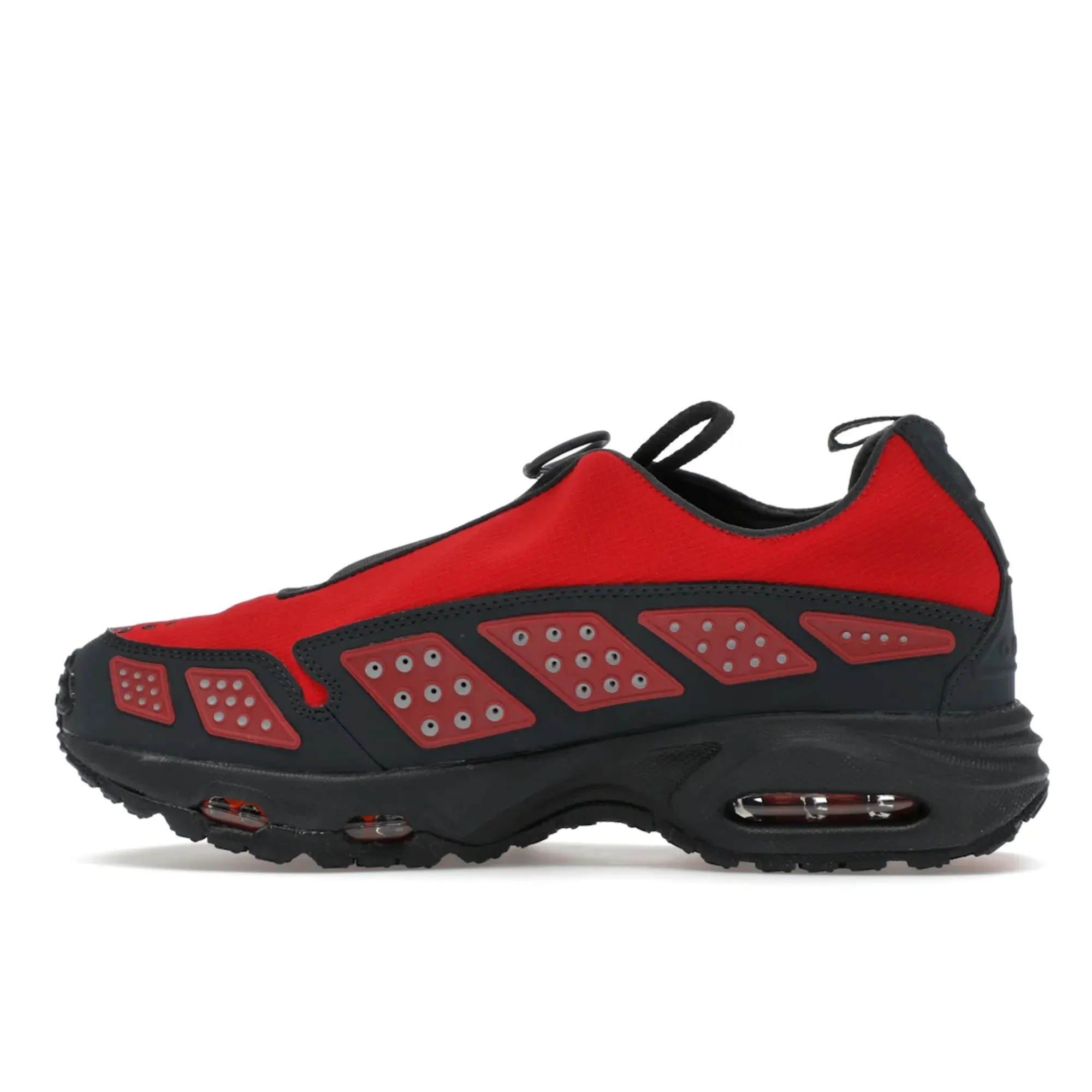 Nike Air Max Sunder Gore-Tex Hyper Crimson