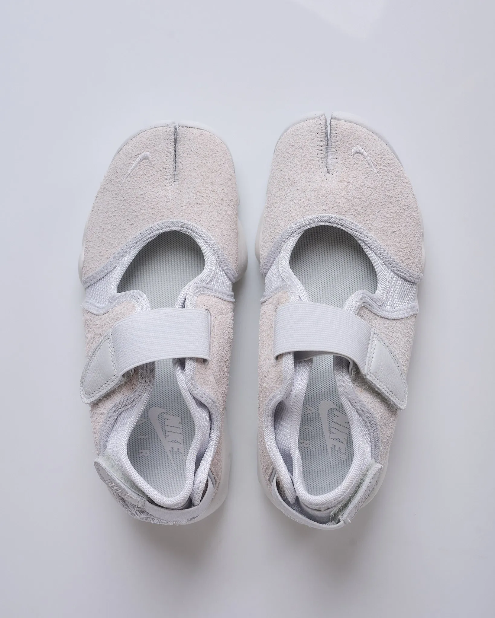 Nike Air Rift Photon Dust Summit White HQ1474 001