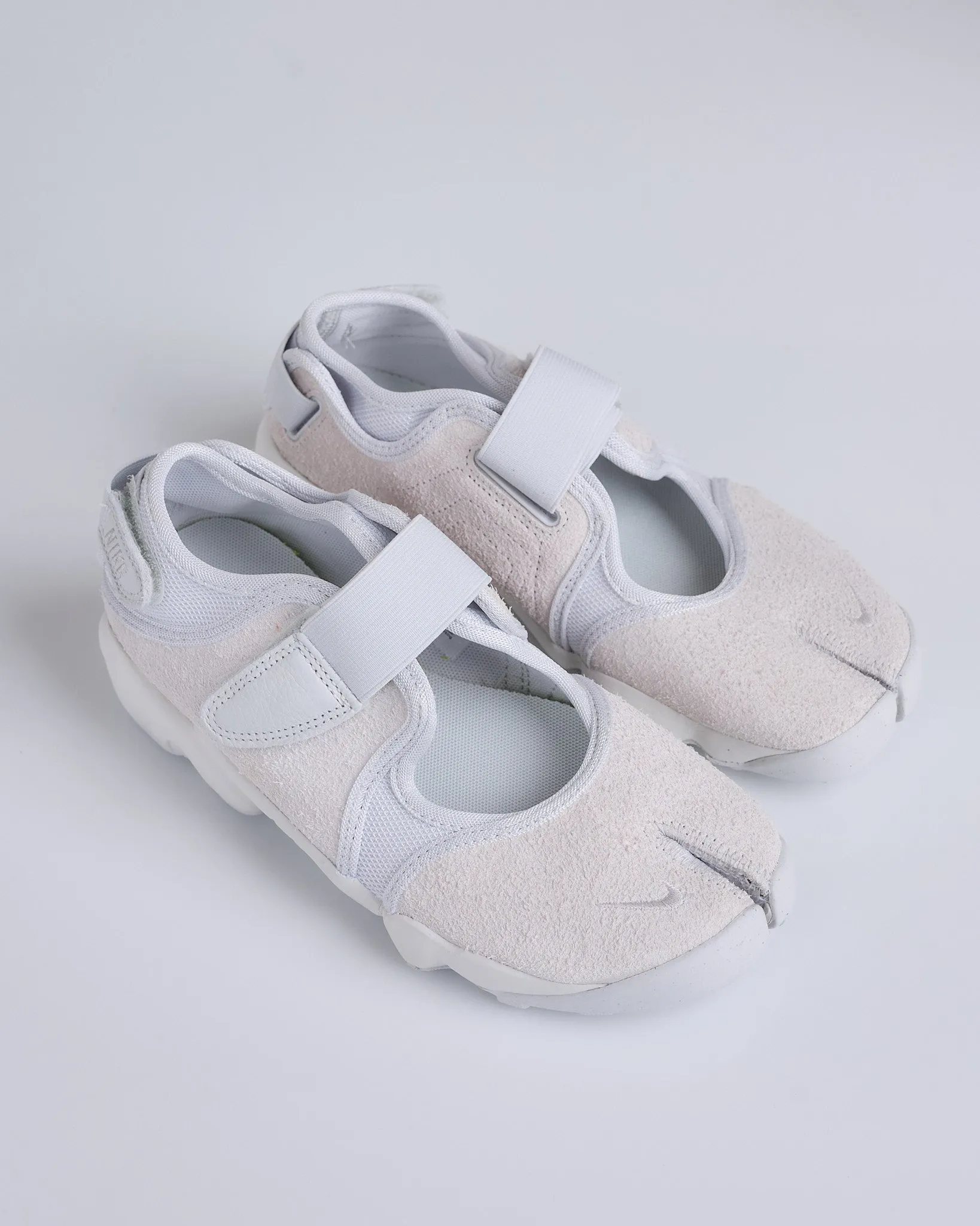 Nike Air Rift Photon Dust Summit White HQ1474 001