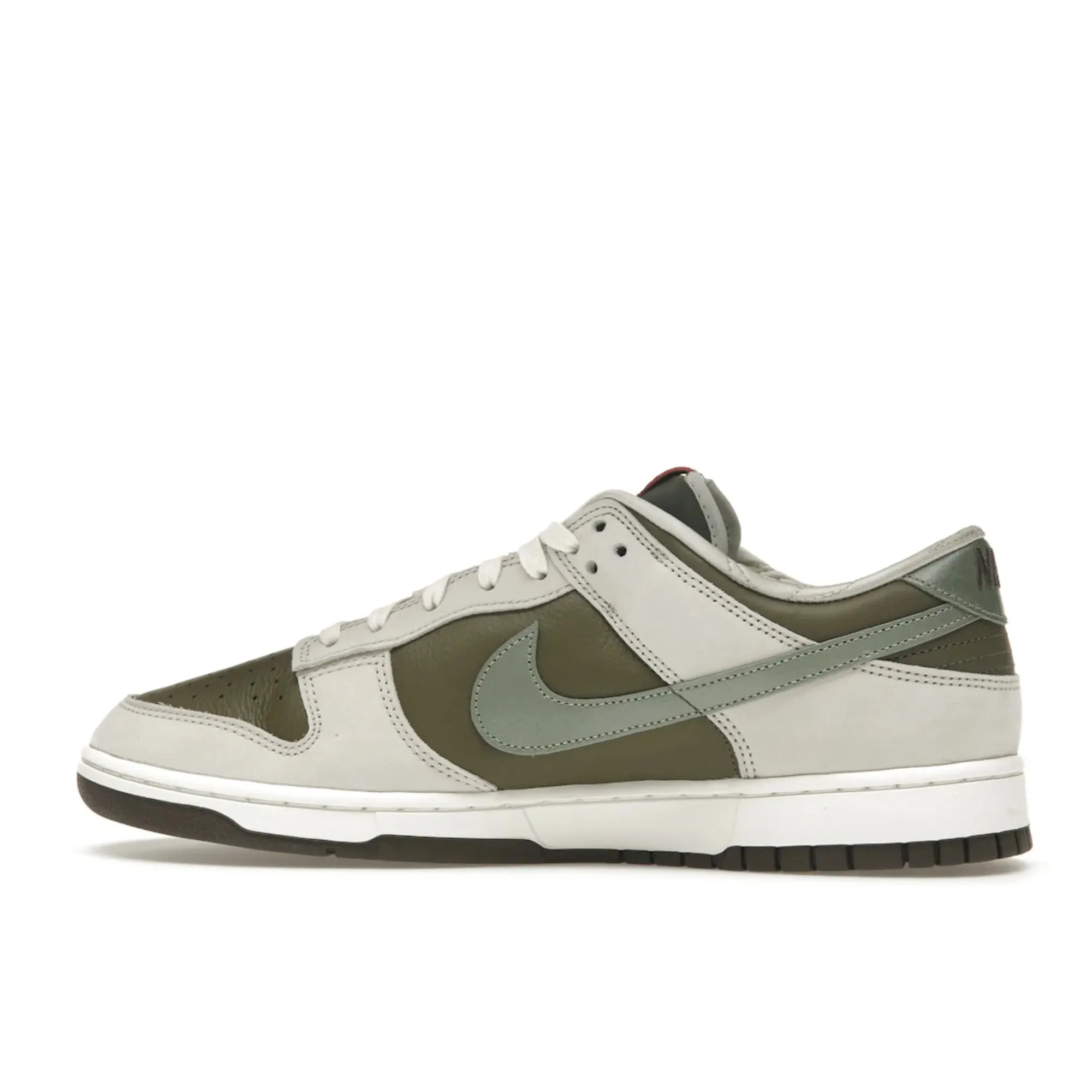Nike Dunk Low Retro Year of the Snake