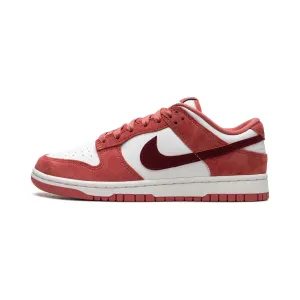 Nike Dunk Low Valentine's Day