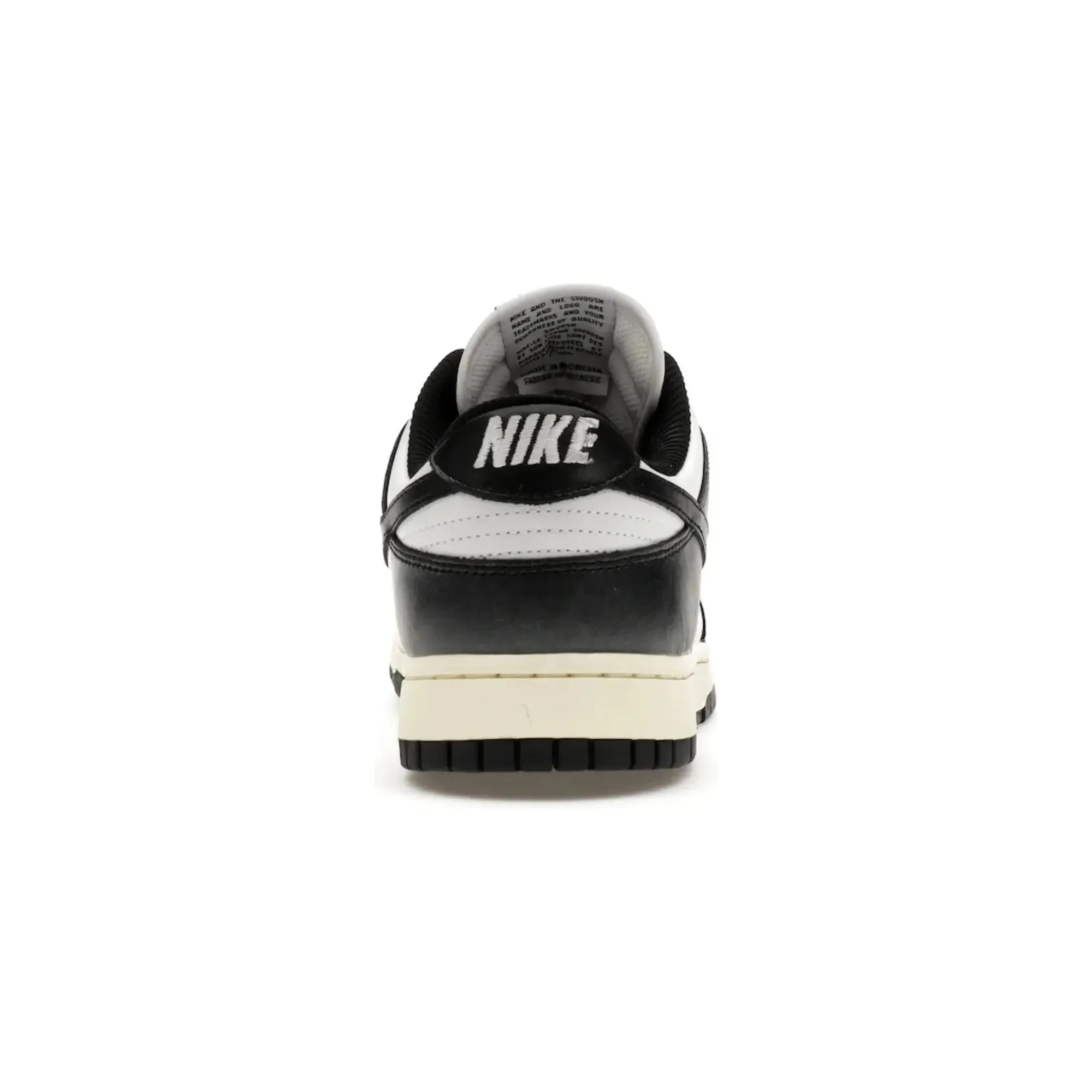 Nike Dunk Low Vintage Panda