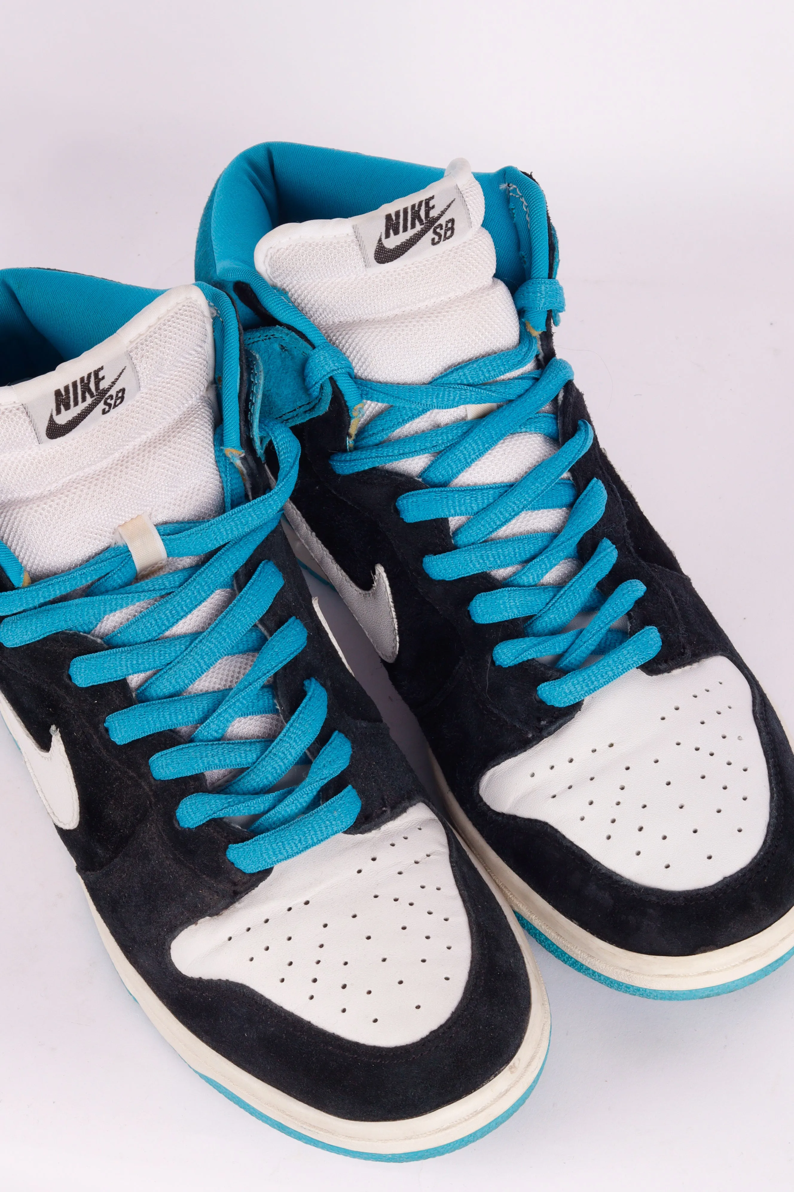 Nike Dunk SB High 'Send Help' (2006)