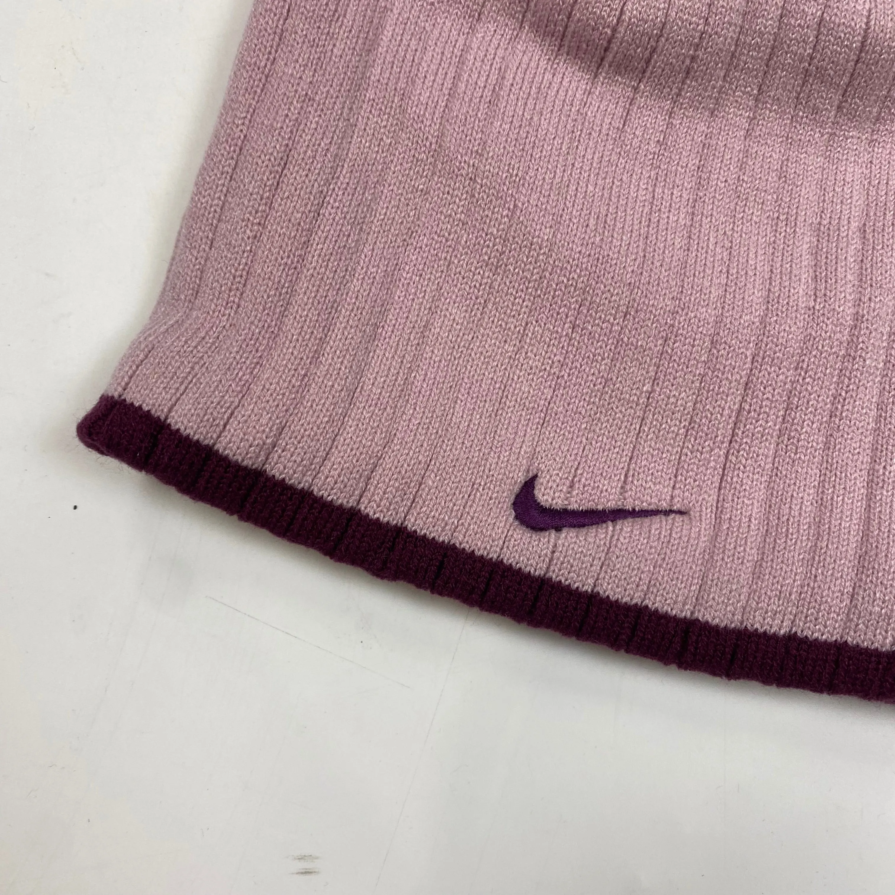 Nike Pink Vintage Deadstock Beanie hat and gloves