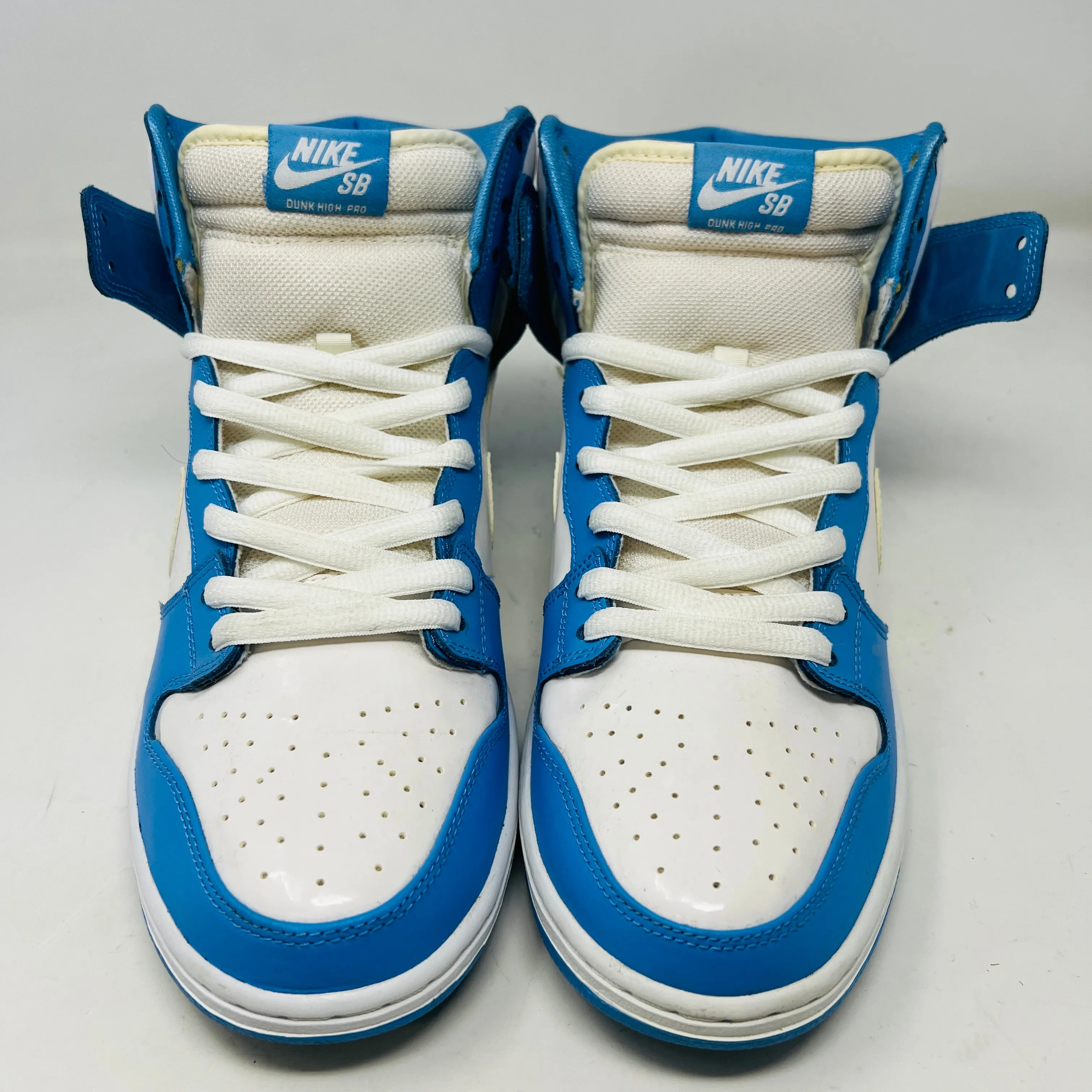 Nike SB Dunk High Rivalry