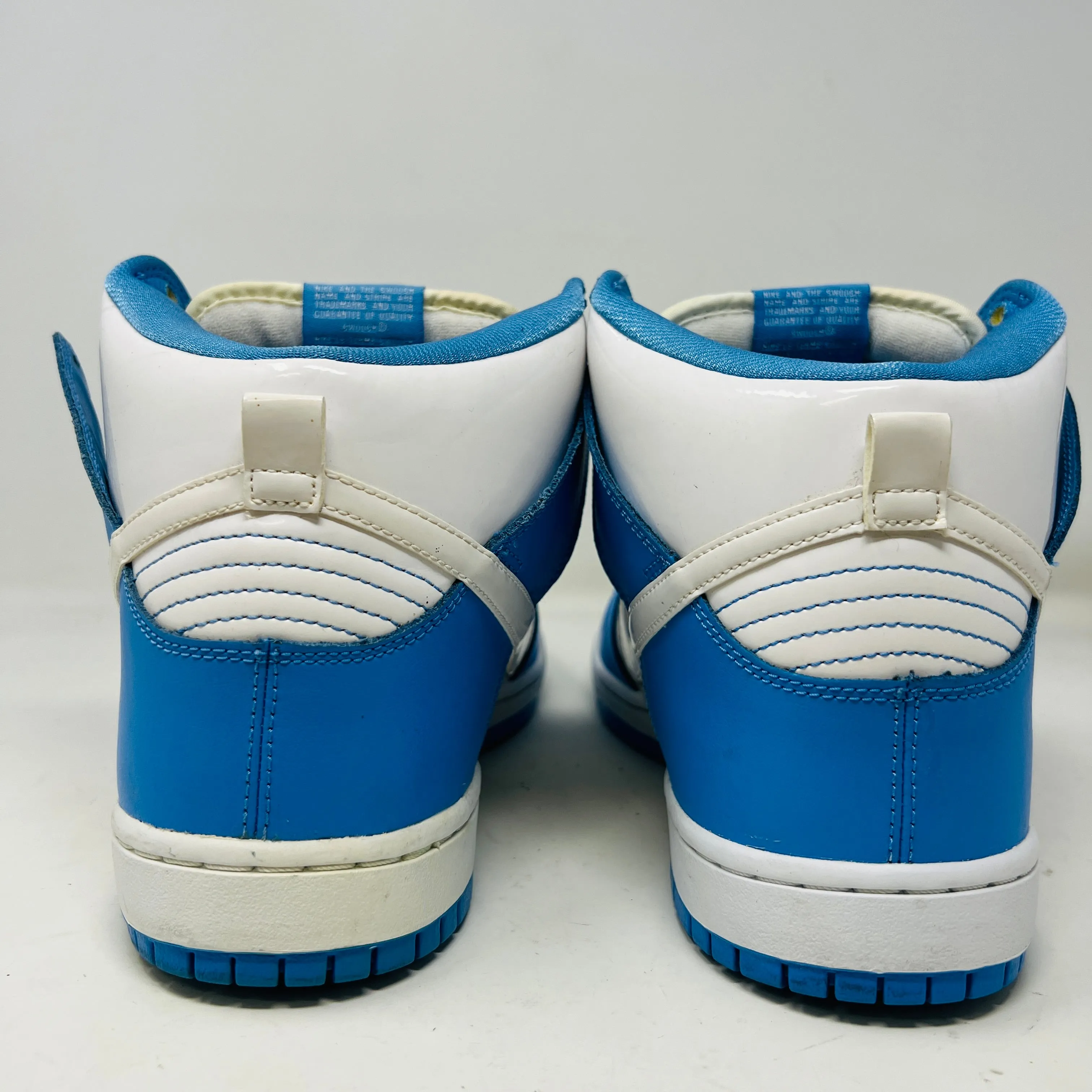Nike SB Dunk High Rivalry