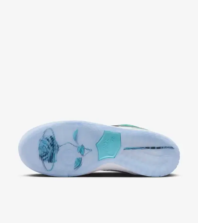 Nike SB Dunk Low April Skateboards