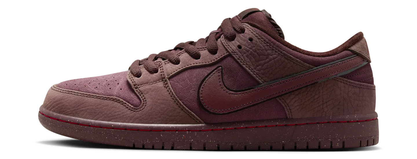 NIKE SB DUNK LOW CITY OF LOVE