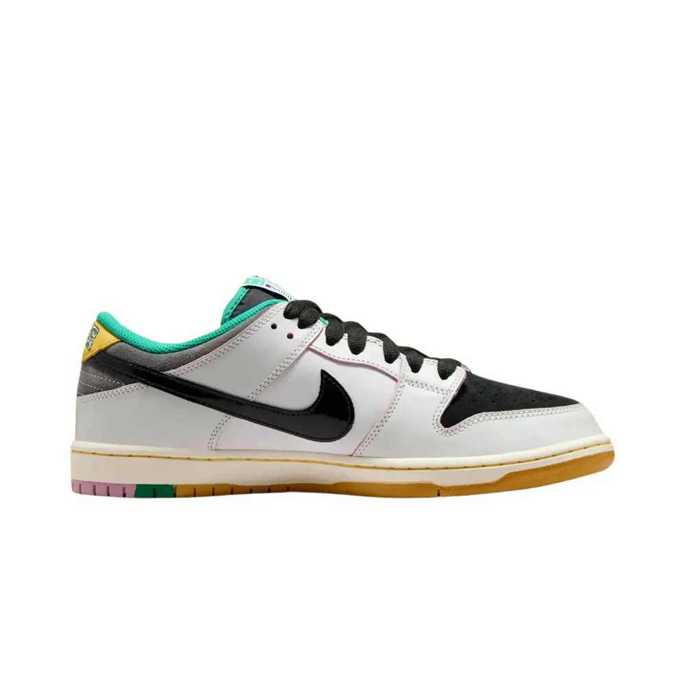 Nike SB Dunk Low CSEF Summit White Black White Iron Grey Clear Emerald Bucktan
