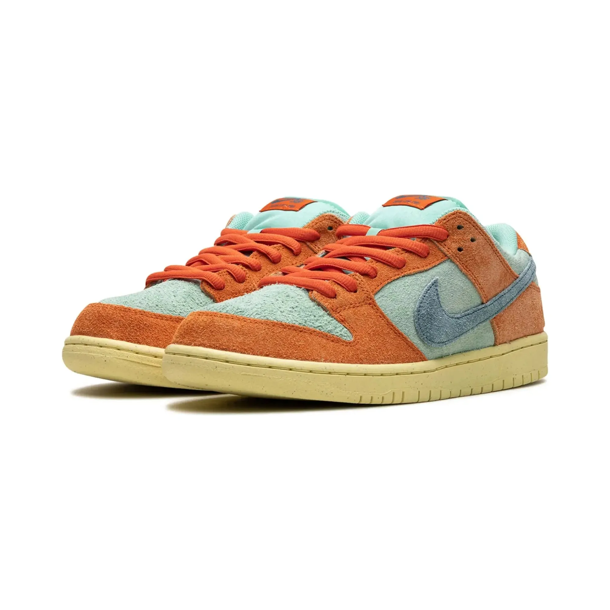 Nike SB Dunk Low Orange Emerald Rise