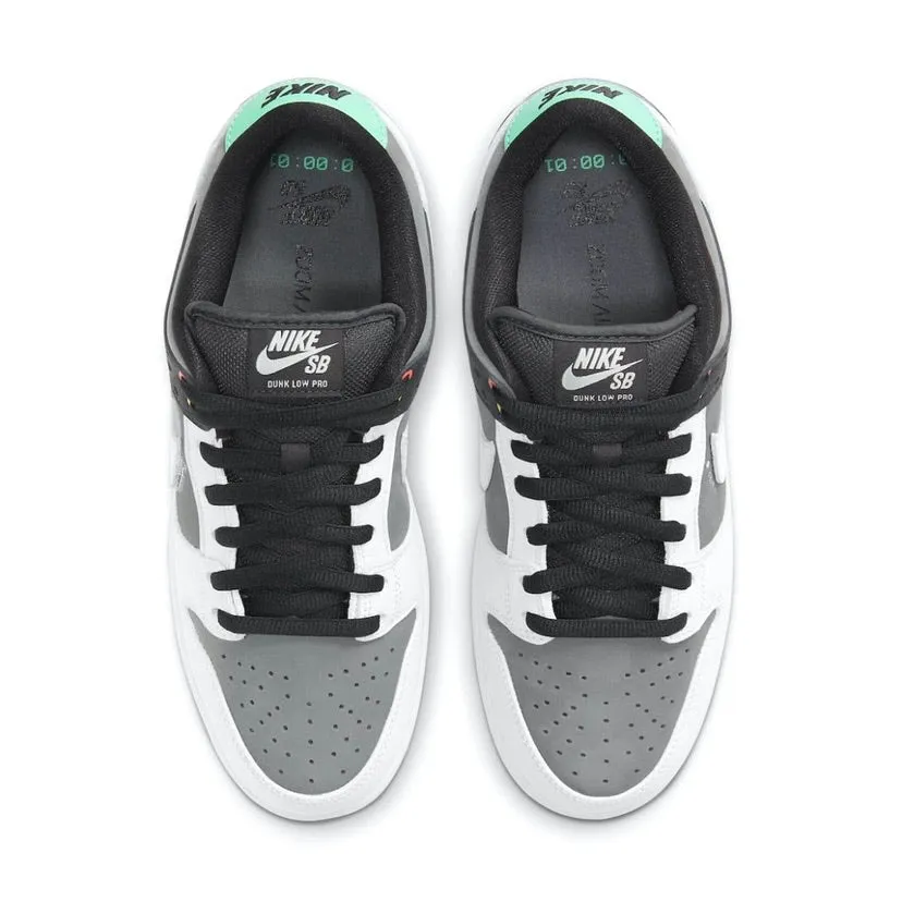 Nike SB Dunk Low VX1000
