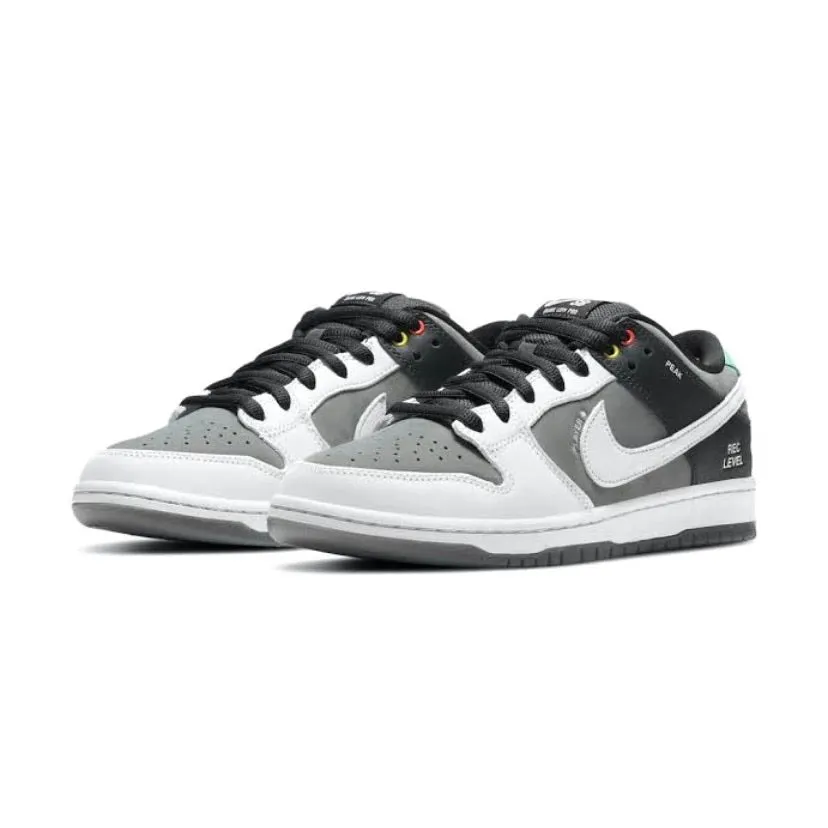 Nike SB Dunk Low VX1000
