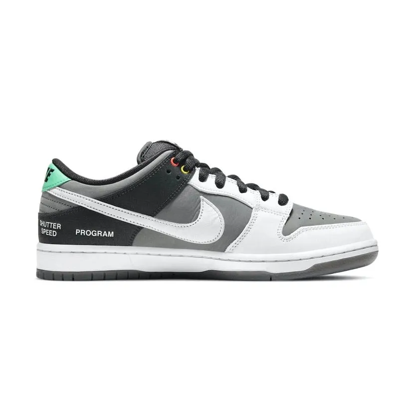 Nike SB Dunk Low VX1000
