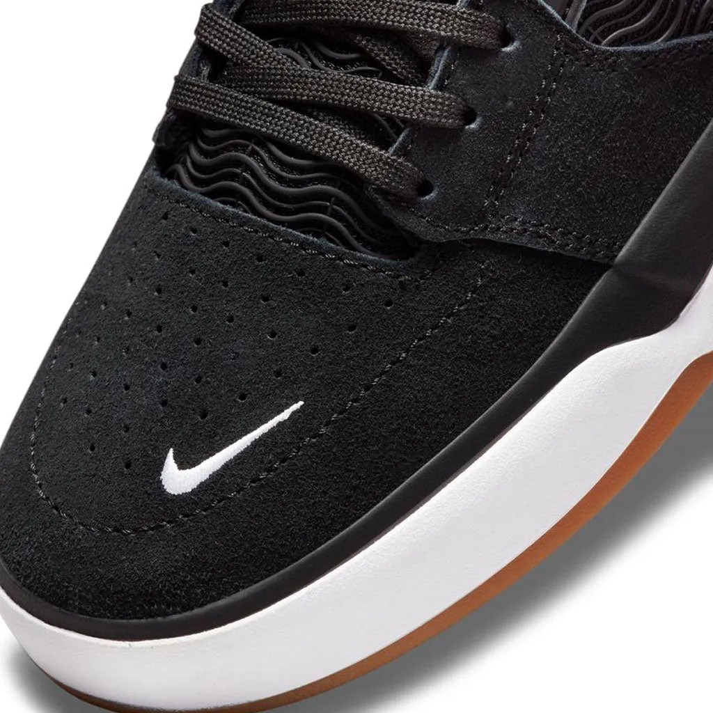 Nike SB Ishod // Black/White