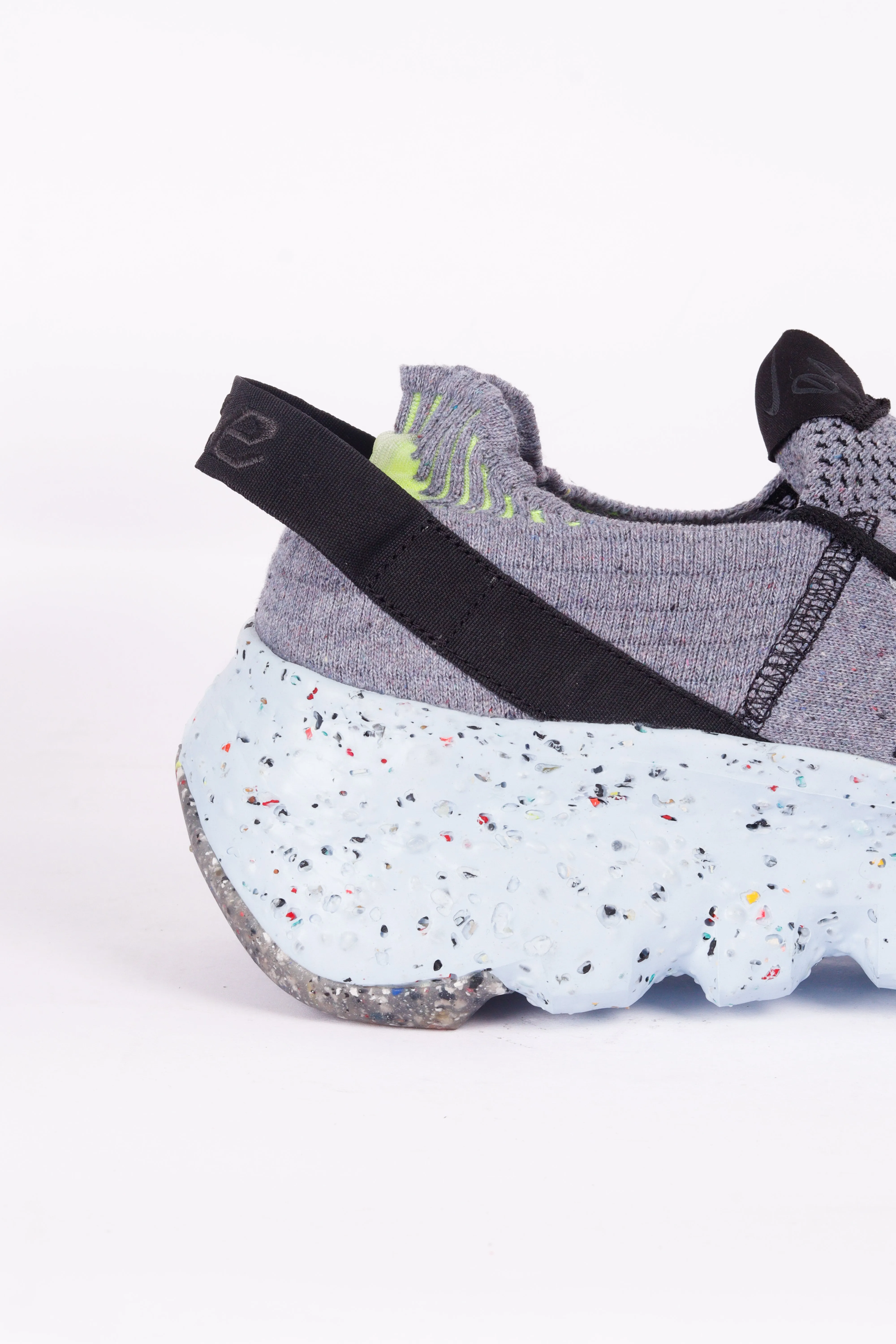 Nike Space Hippie 04 'Grey Volt' (2020)