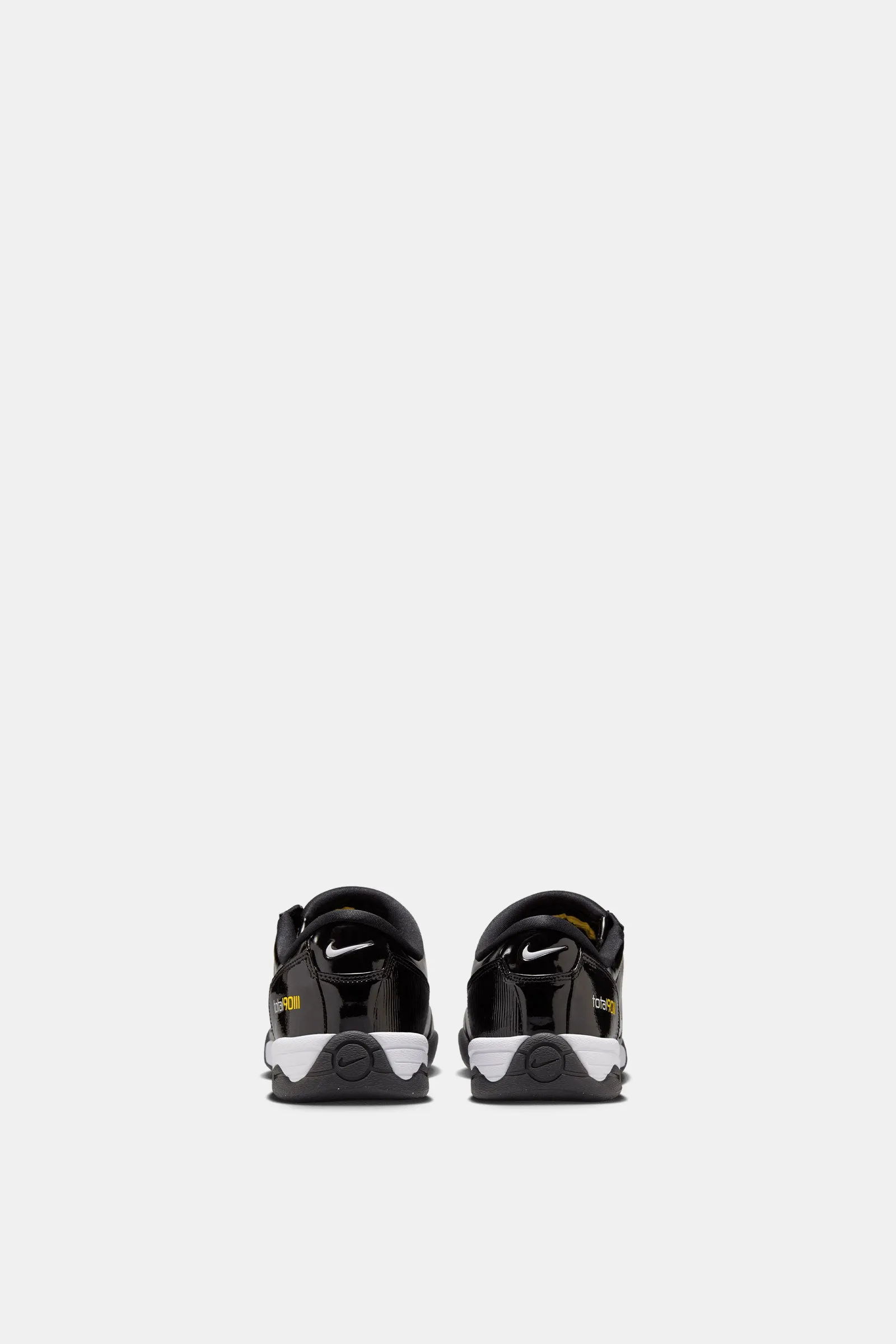 Nike Total 90 SP