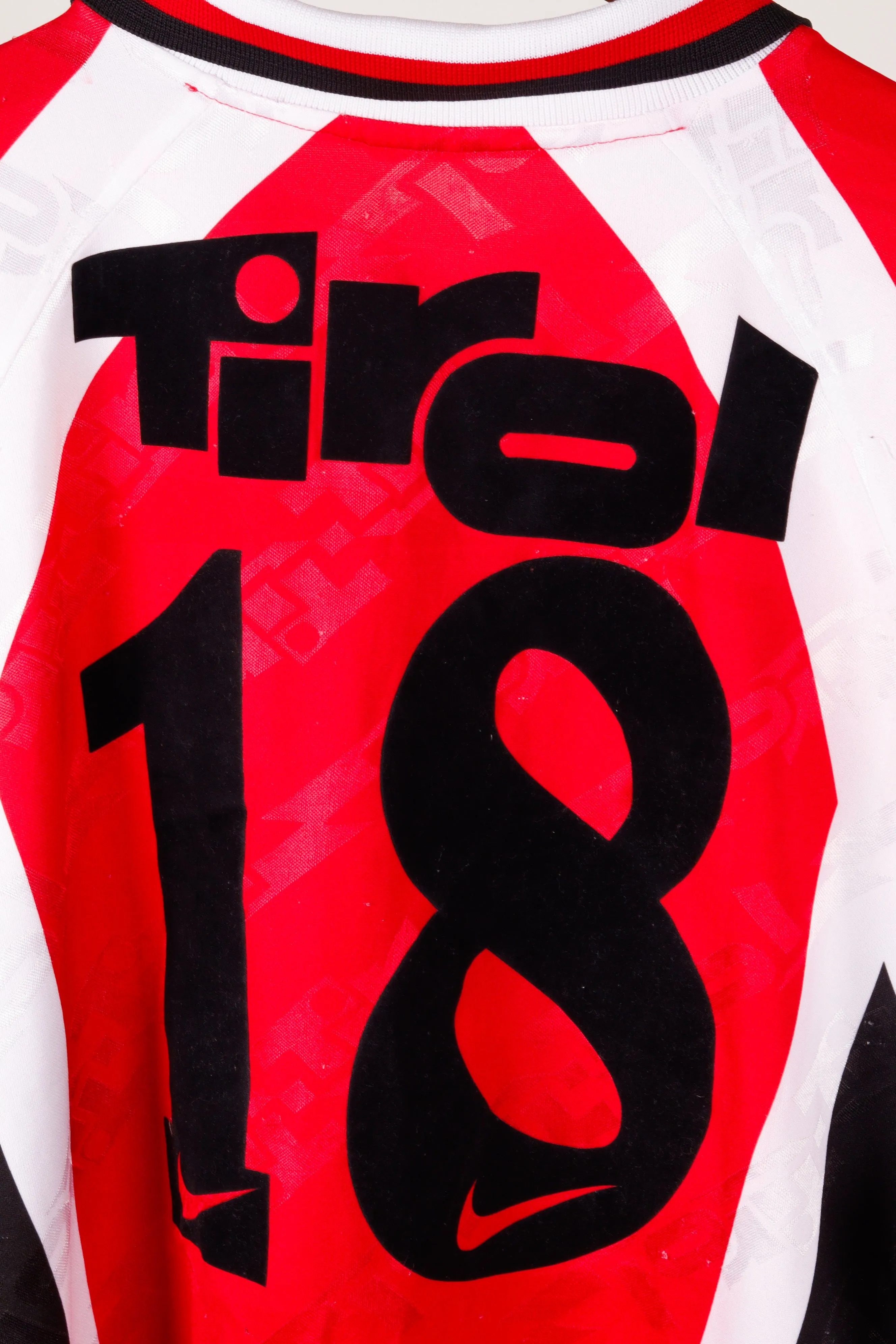Nike Triol Innsbruck FC 1996-98 '#18' Home L/S Jersey Red