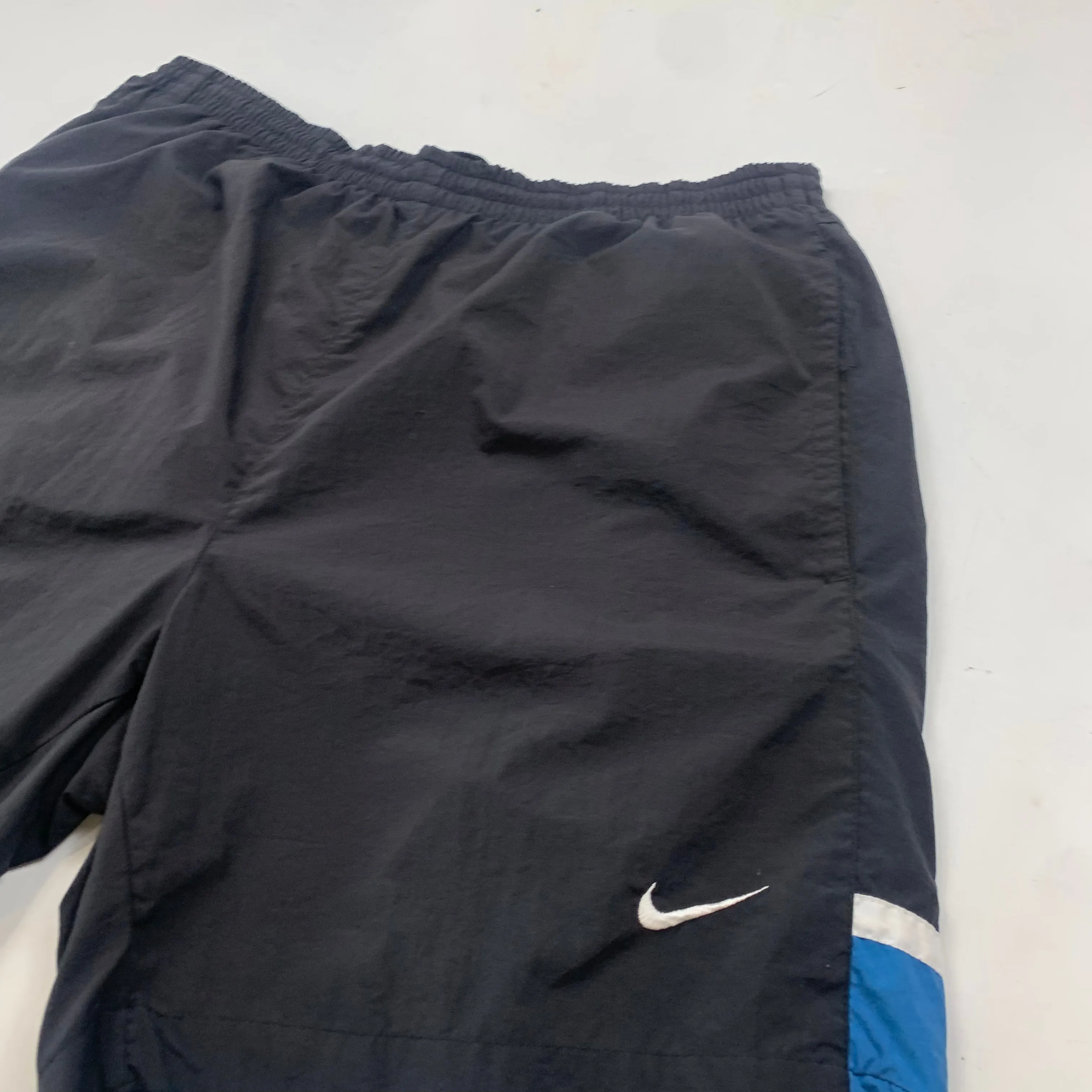 Nike Vintage Black Shorts (XL)