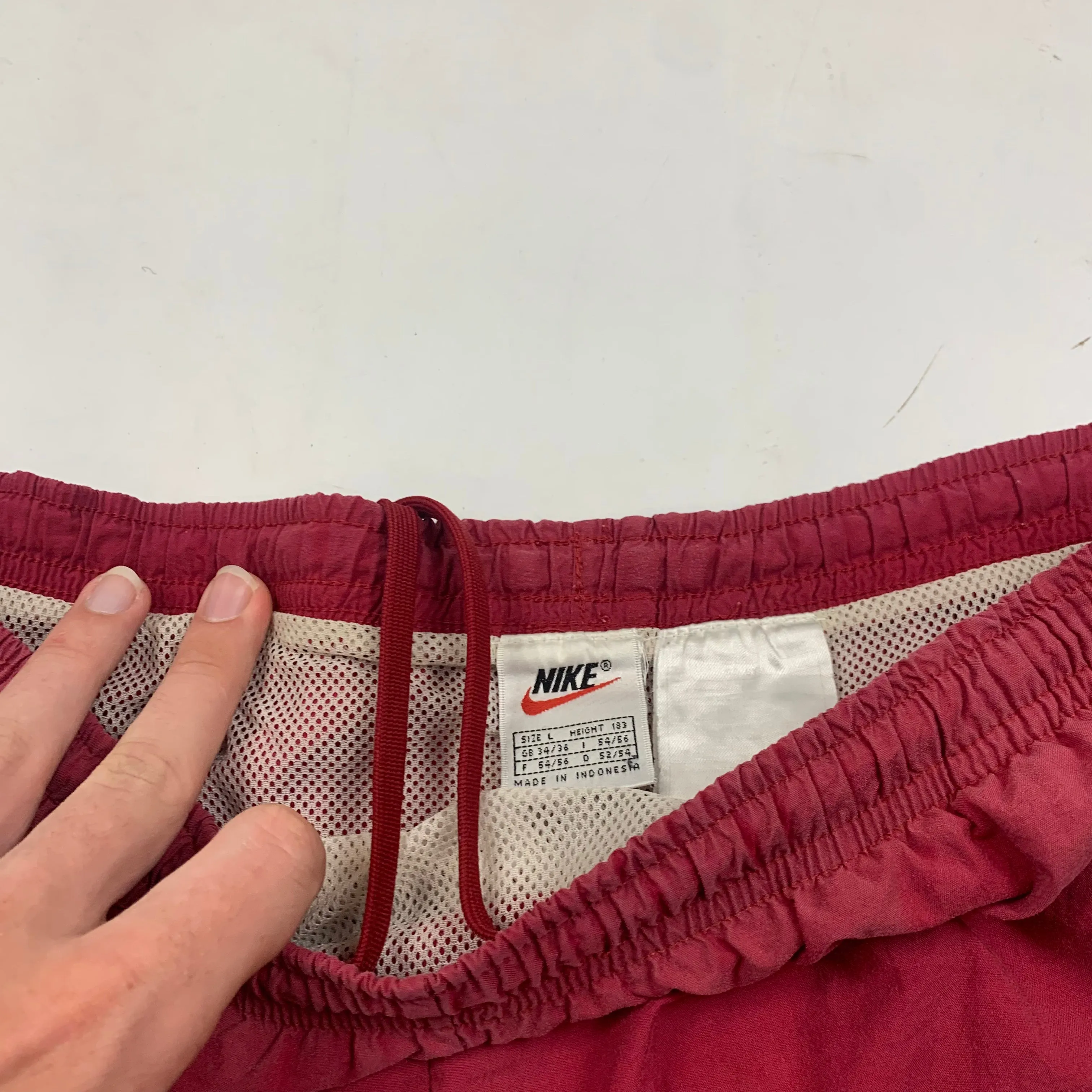 Nike Vintage Red Shorts (L)