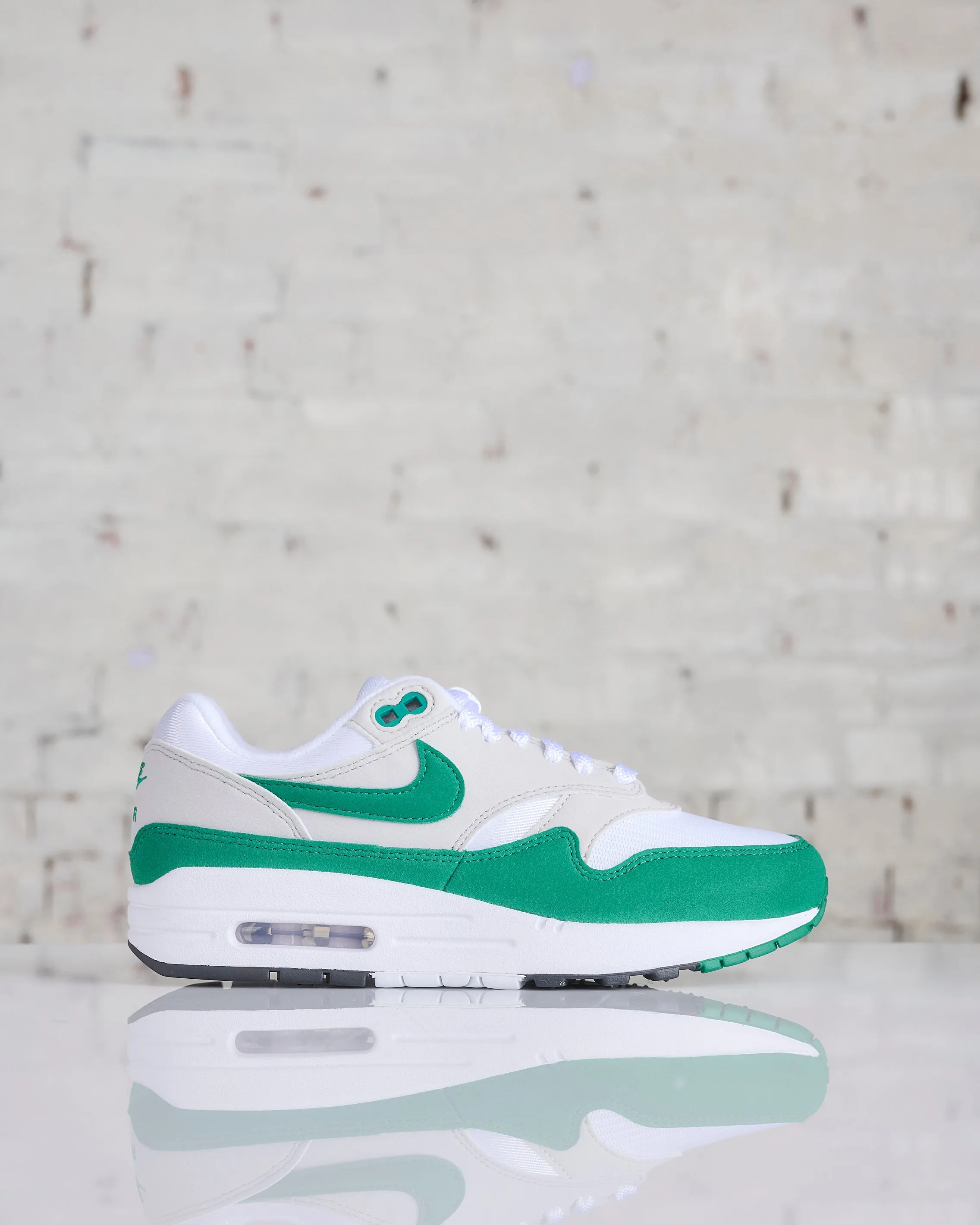 Nike Women's Nike Air Max 1 Neutral Grey Malachite-White-Black