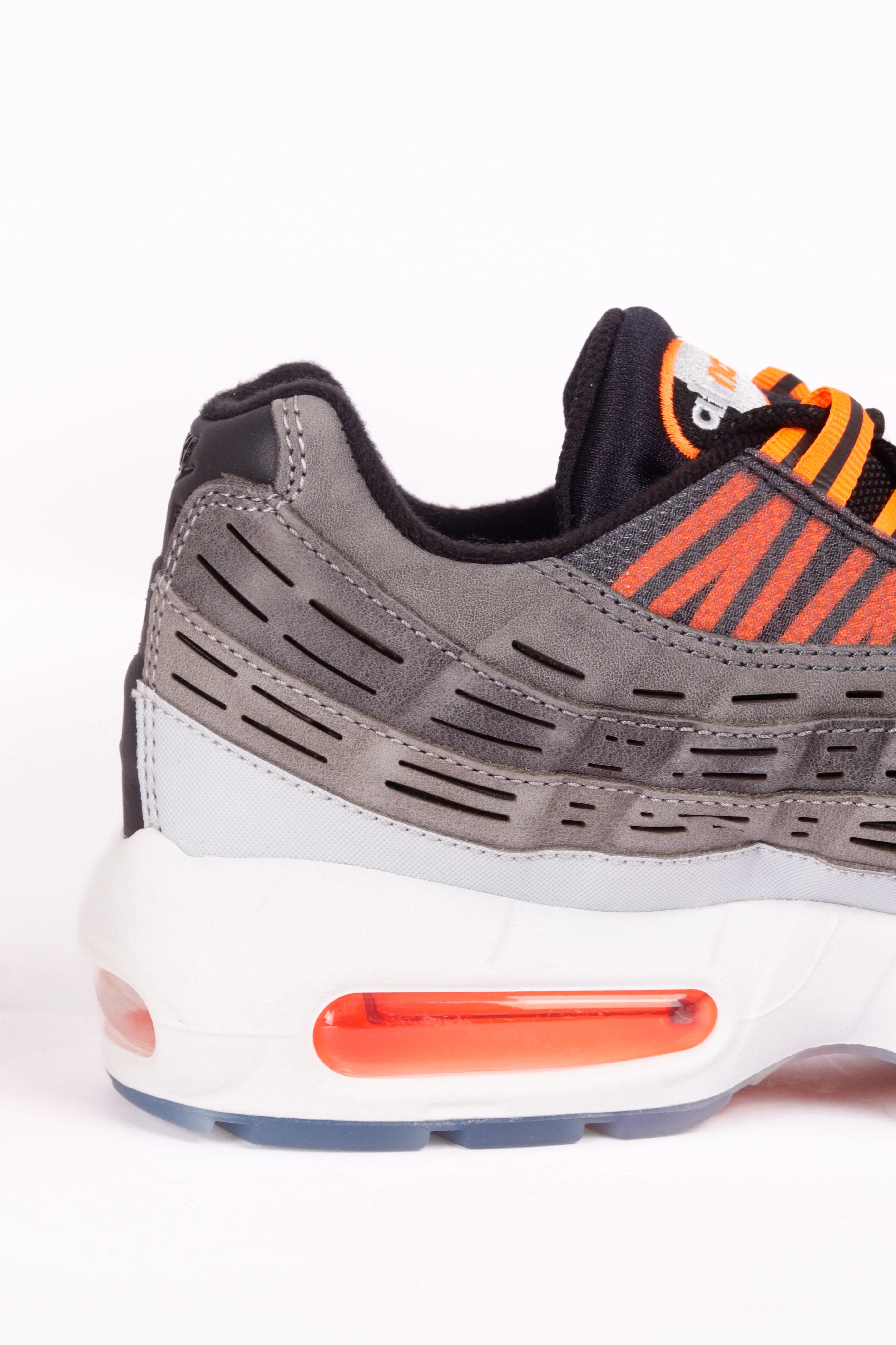 Nike x Kim Jones Air Max 95 'Black Total Orange (2021)