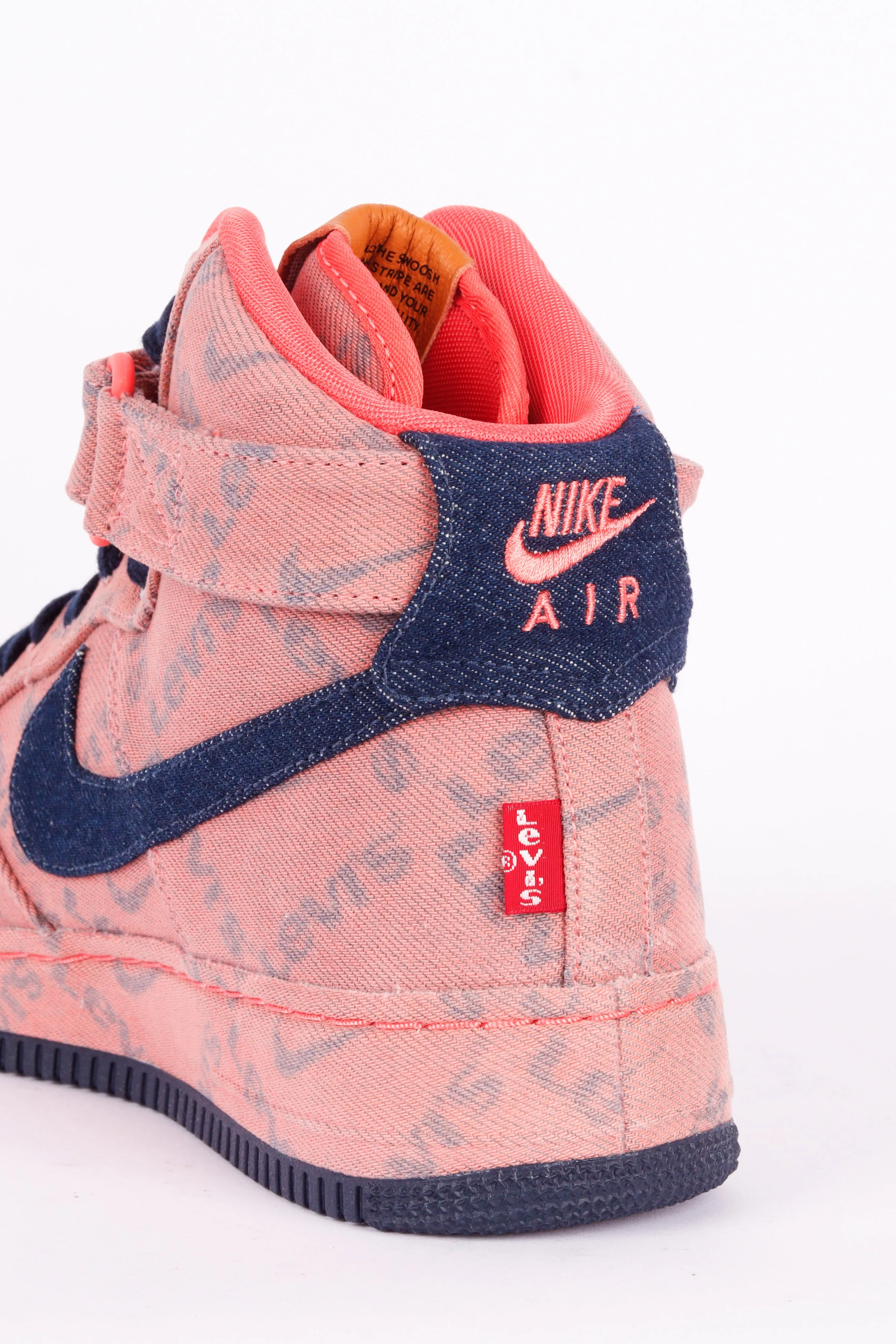 Nike x Levi's Air Force 1 High 'Exclusive Denim' (2019)