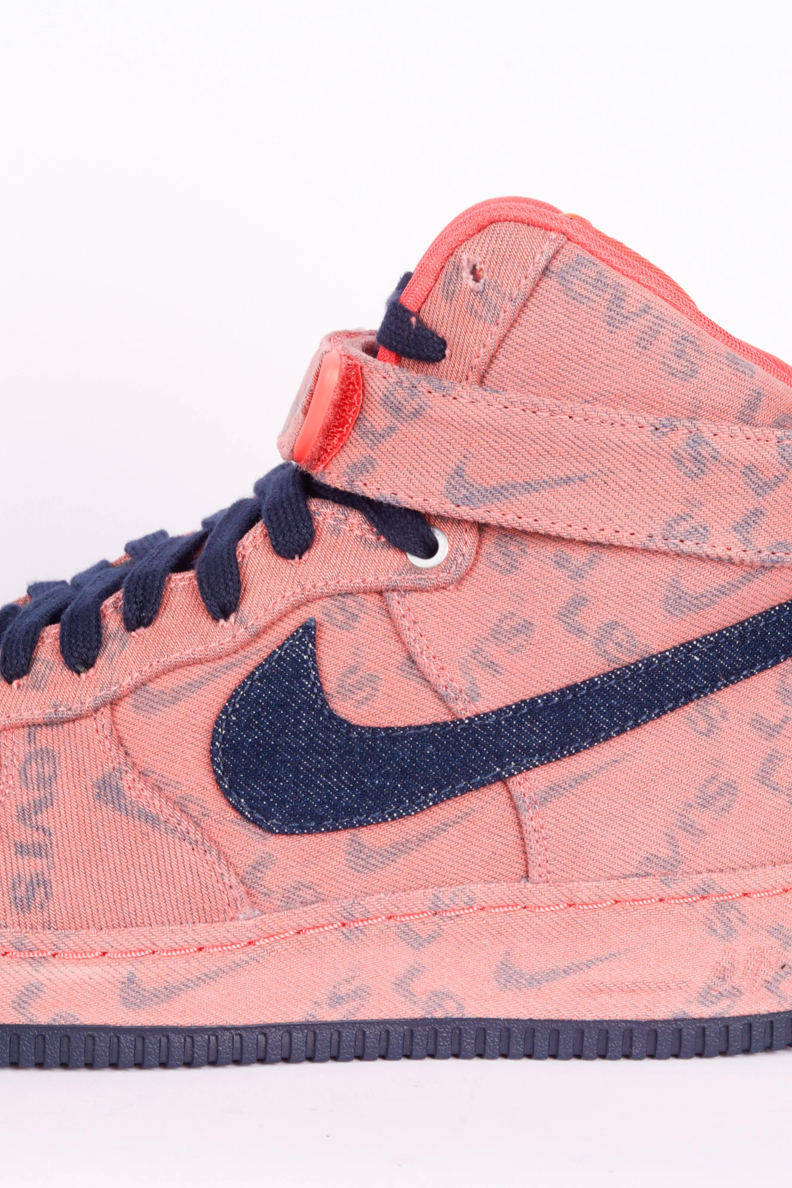 Nike x Levi's Air Force 1 High 'Exclusive Denim' (2019)
