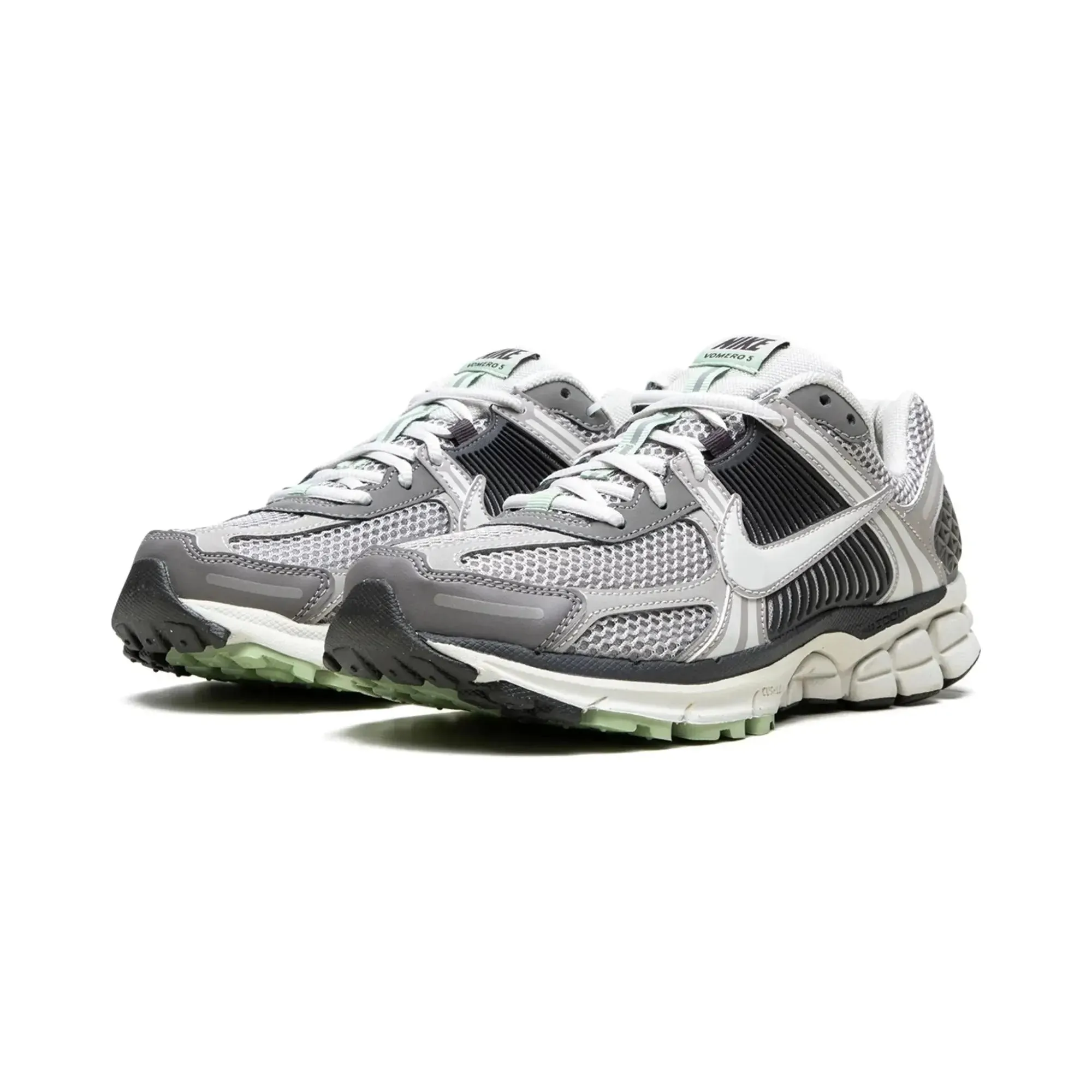 Nike Zoom Vomero 5 Cobblestone Flat Pewter