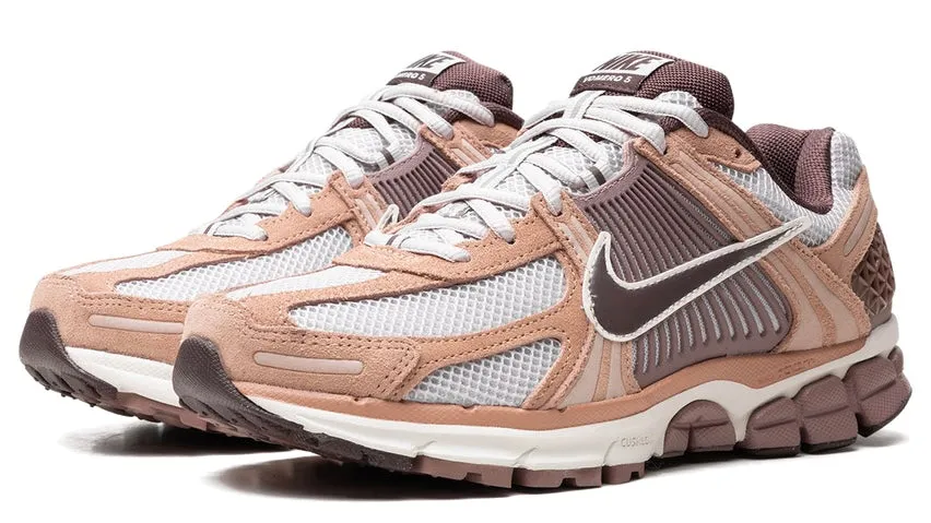 Nike Zoom Vomero 5 Dusted Clay