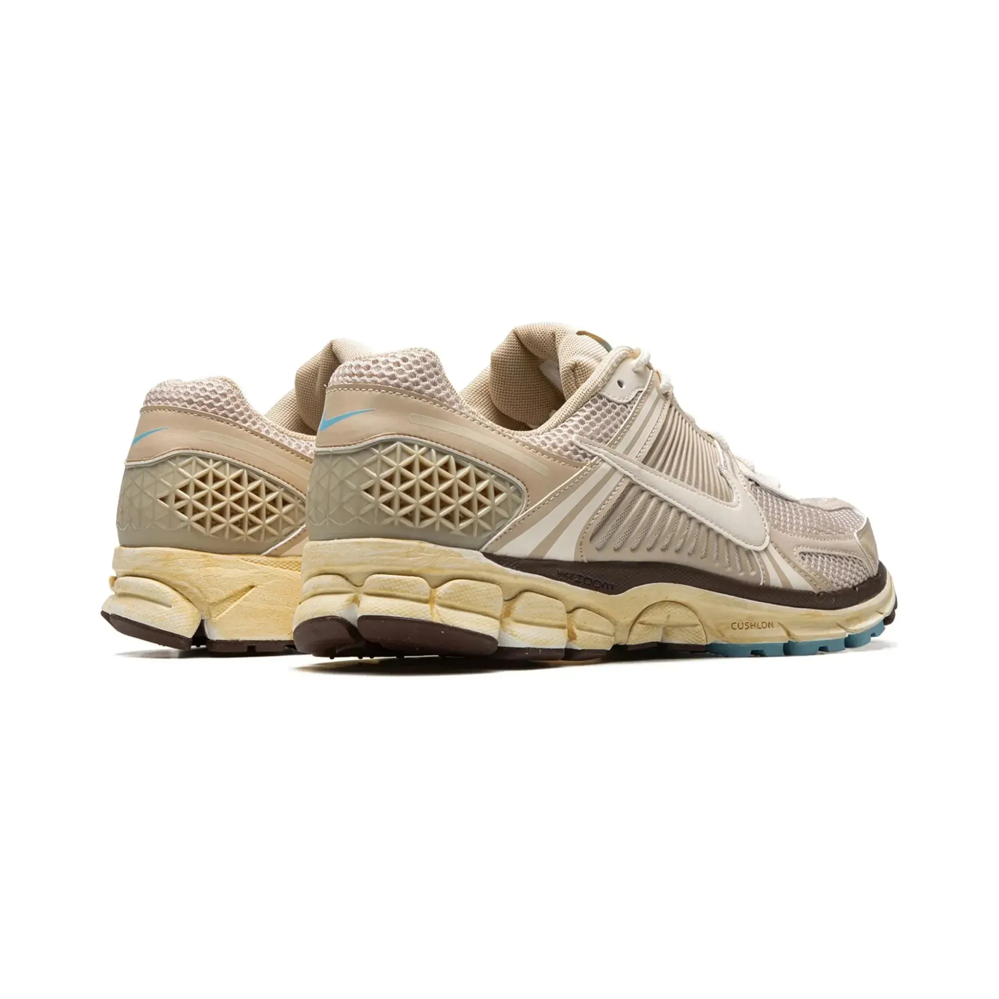 Nike Zoom Vomero 5 Oatmeal