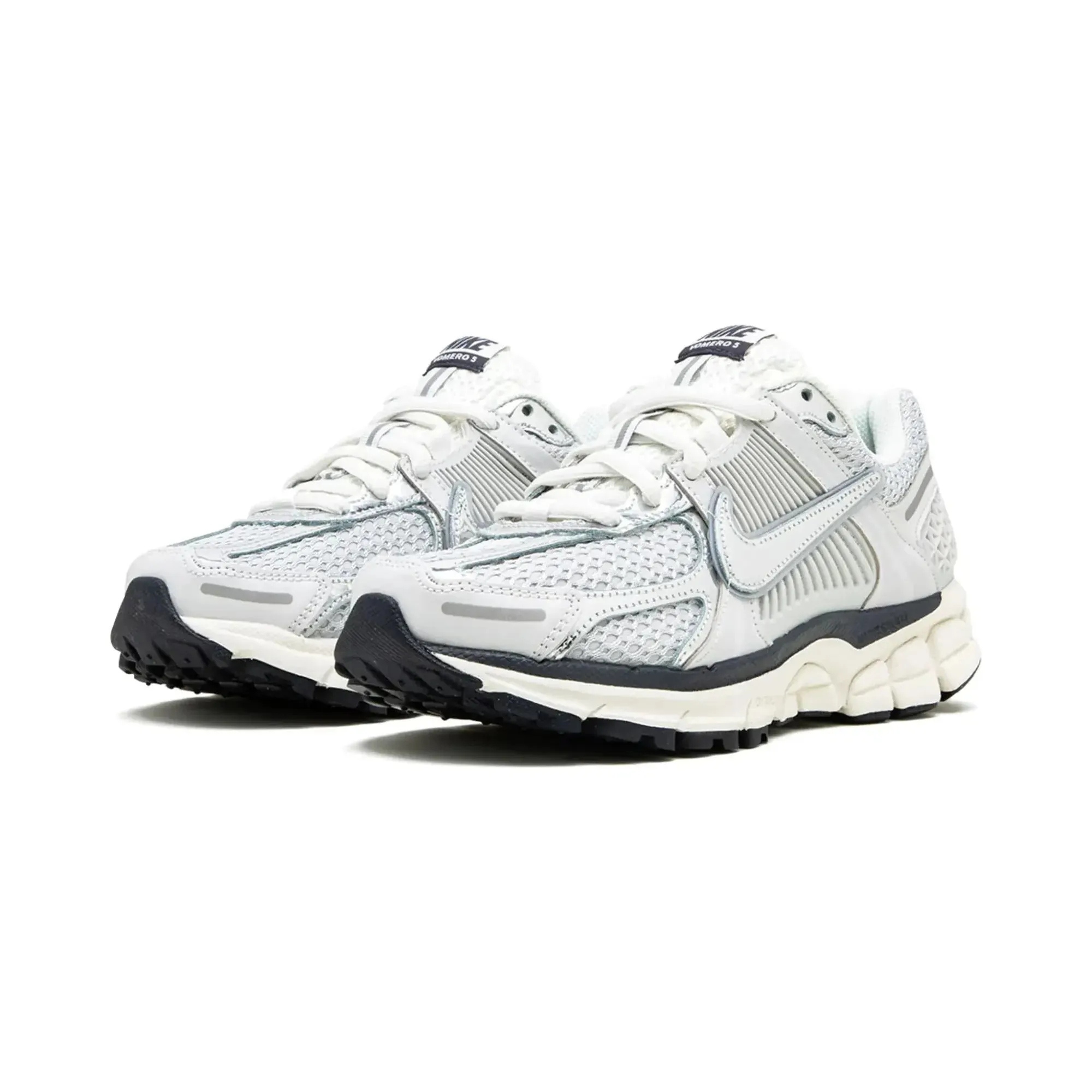 Nike Zoom Vomero 5 Photon Dust Metallic Silver