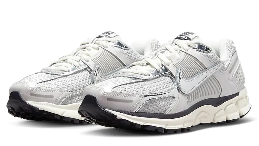 Nike Zoom Vomero 5 Photon Dust Metallic Silver