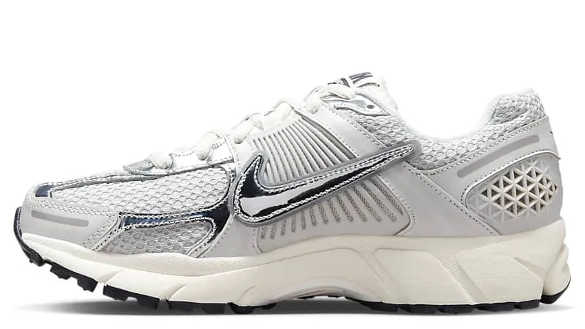 Nike Zoom Vomero 5 Photon Dust Metallic Silver