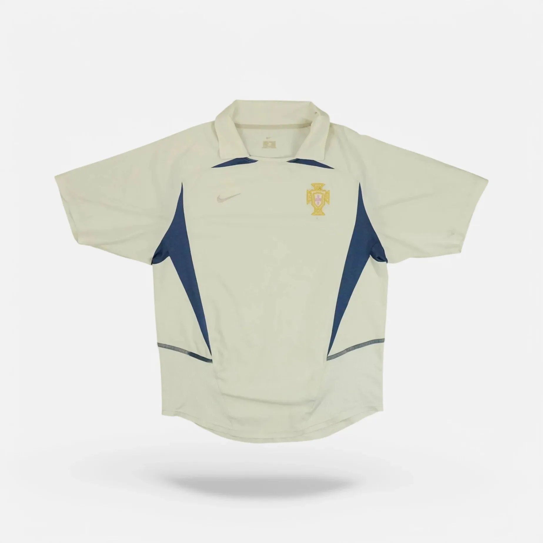 Portugal 2004-2005 Nike Away Jersey (M)